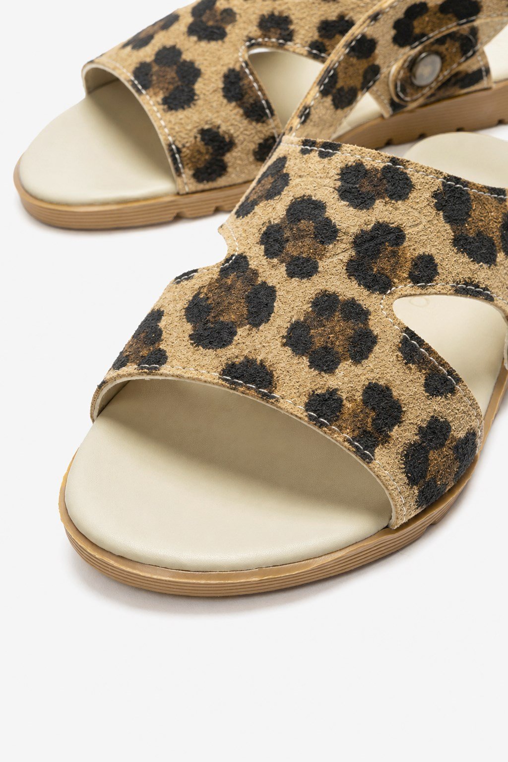 Tokalı Çapraz Kadın Sandalet LEOPAR