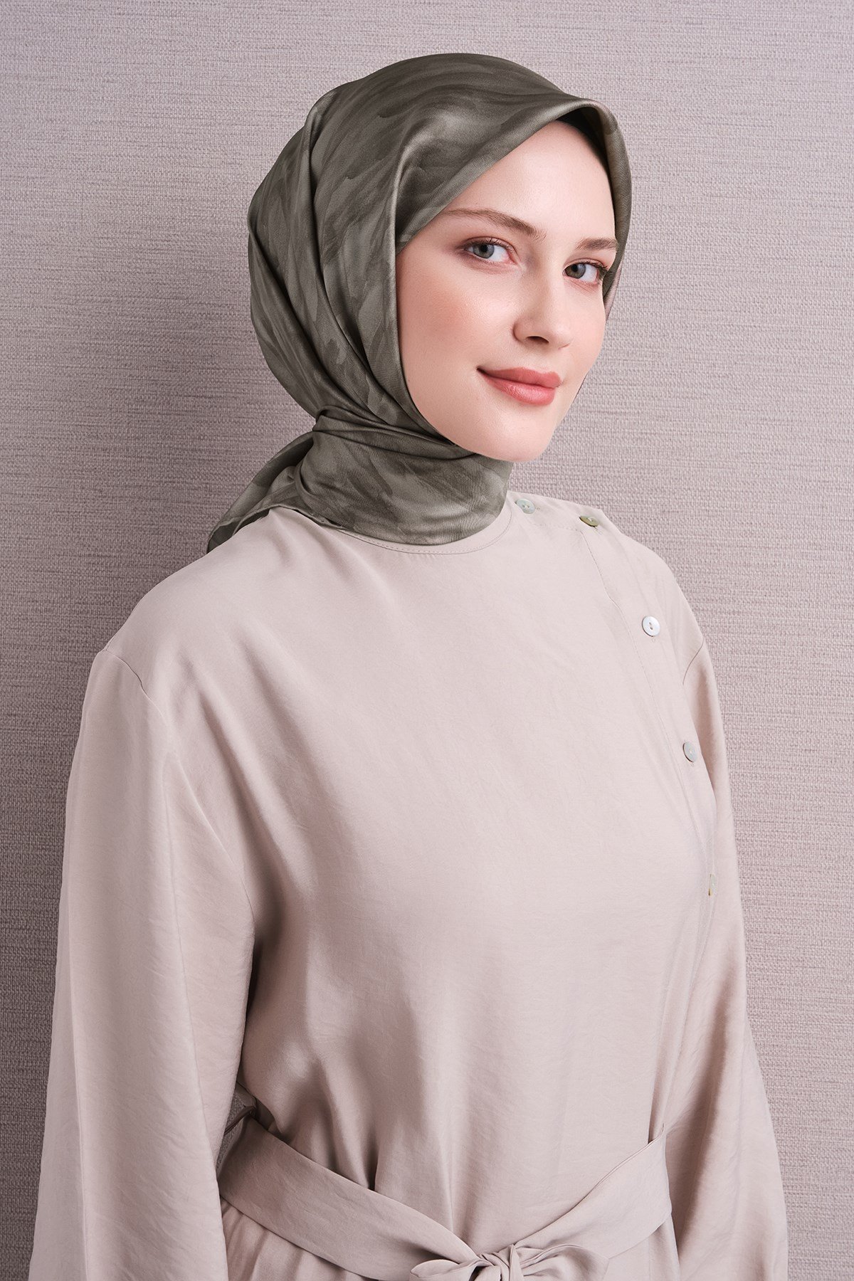 Armine Dj Saf Twill İpek Eşarp 9630D (T) - Gri Eşarp ARMİNE 
