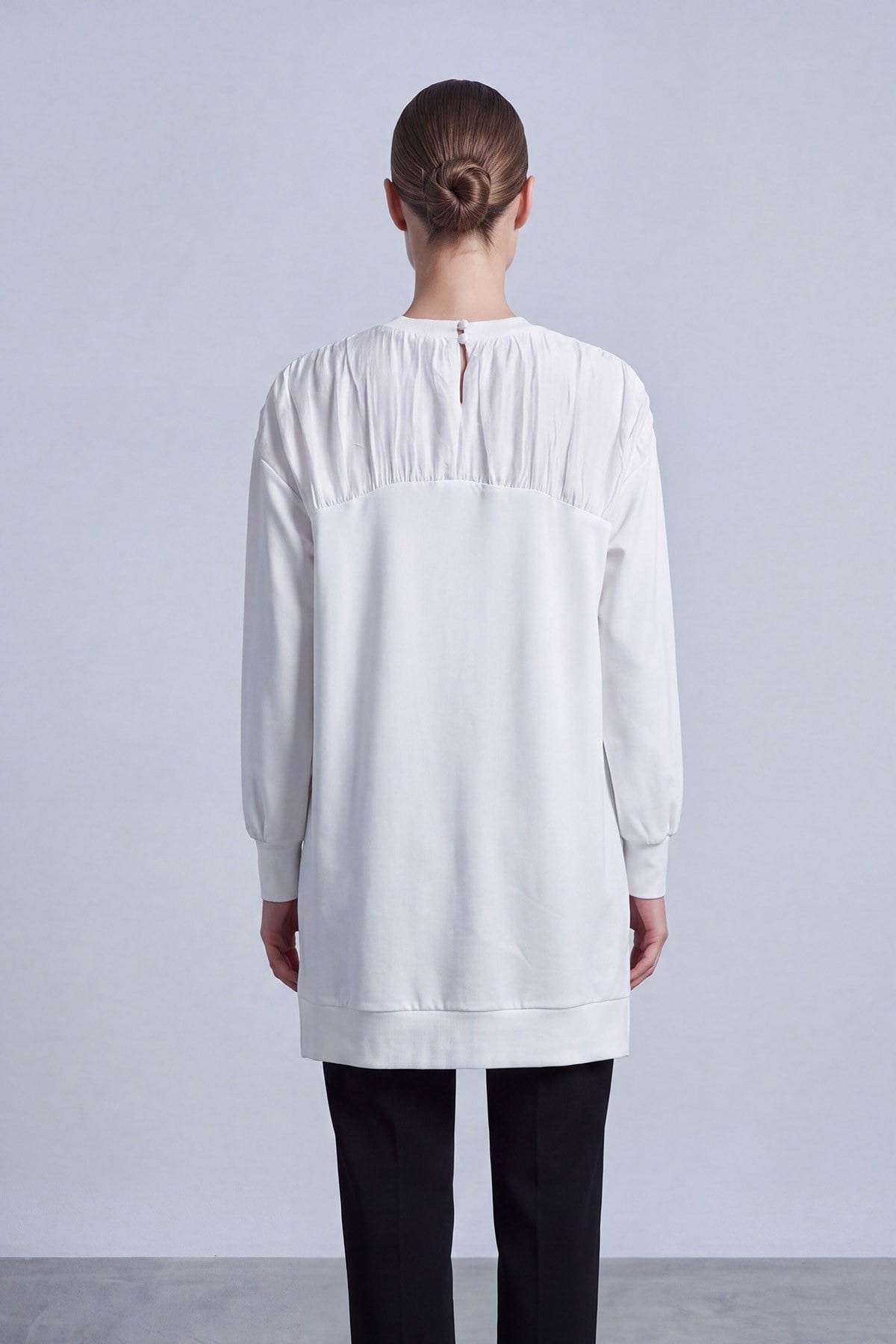 Yaprak İşlemeli Tunik 10817 Ekru Tunik PUANE 