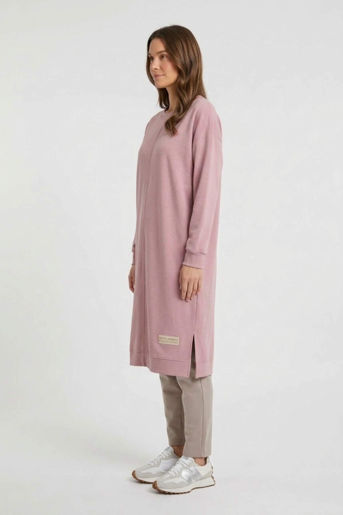 Etiket Detaylı Oversize Uzun  S-Shırt 0036324 Koyu Pudra Tunik İKOLL 