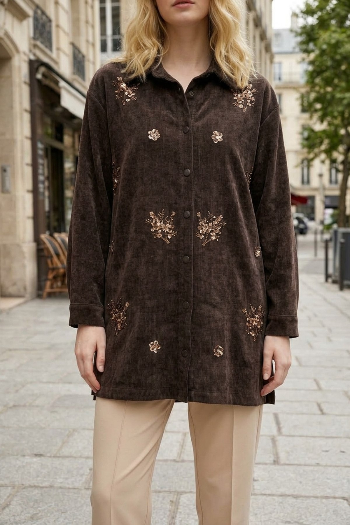 Ön Çiçekleri Boncuk Detay Düğmeli Tunik 10833 Browni Tunik PUANE 