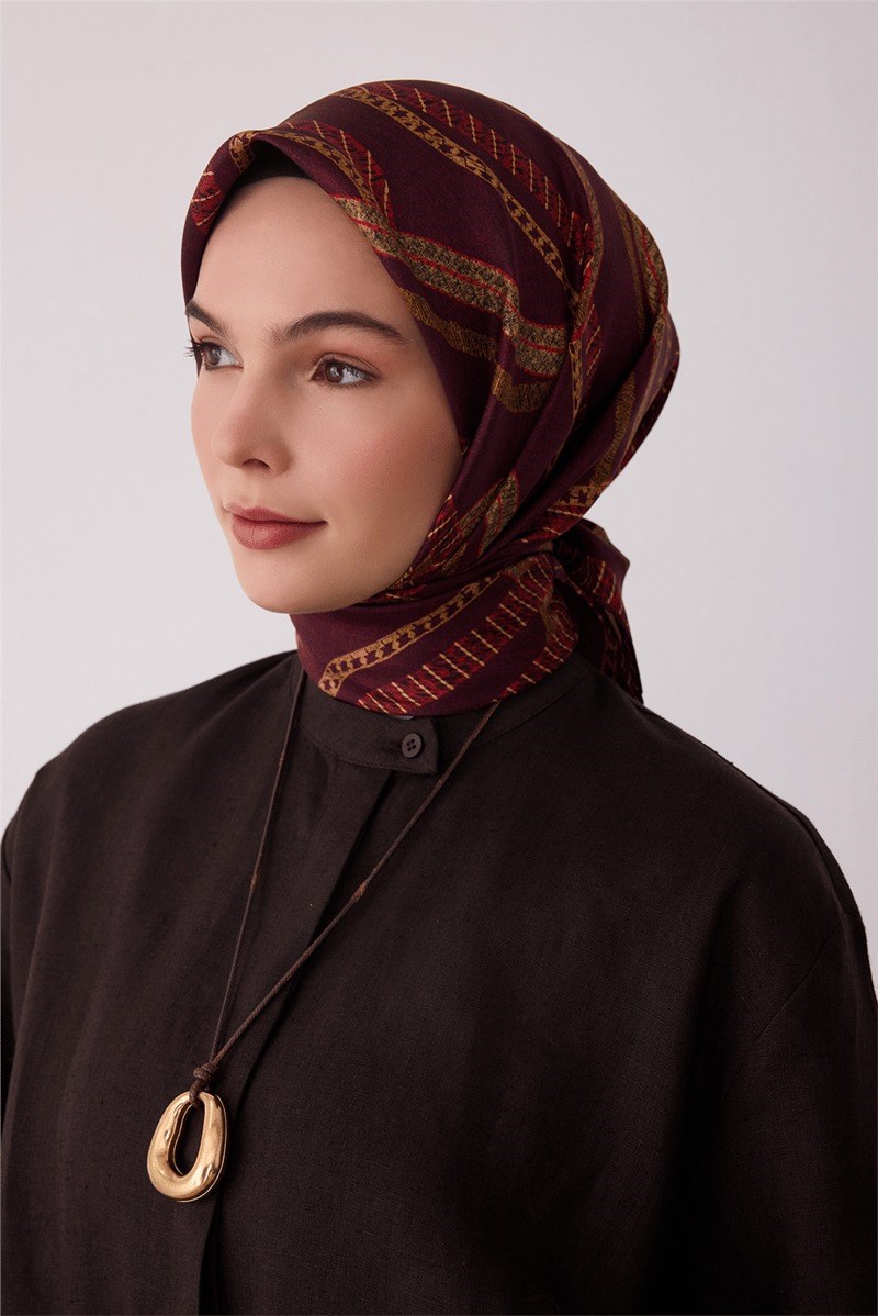 Belli 4424 Prizma Mozaik Geometrik %100 Twill İpek Eşarp - Mürdüm Eşarp BELLI 
