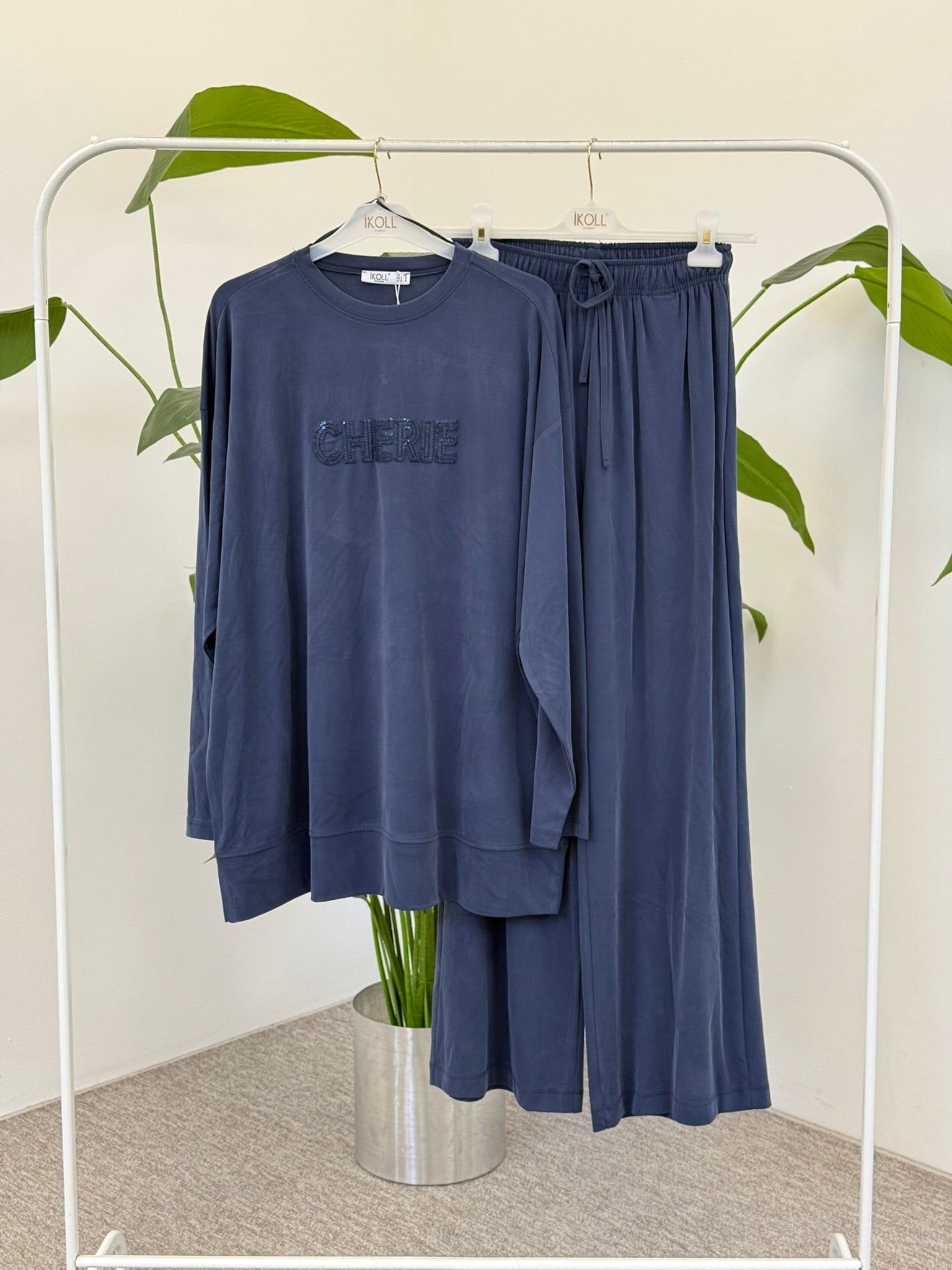 Pullu Nakış Detaylı Pantolonlu Takım 0037999 Lacivert Takım İKOLL 