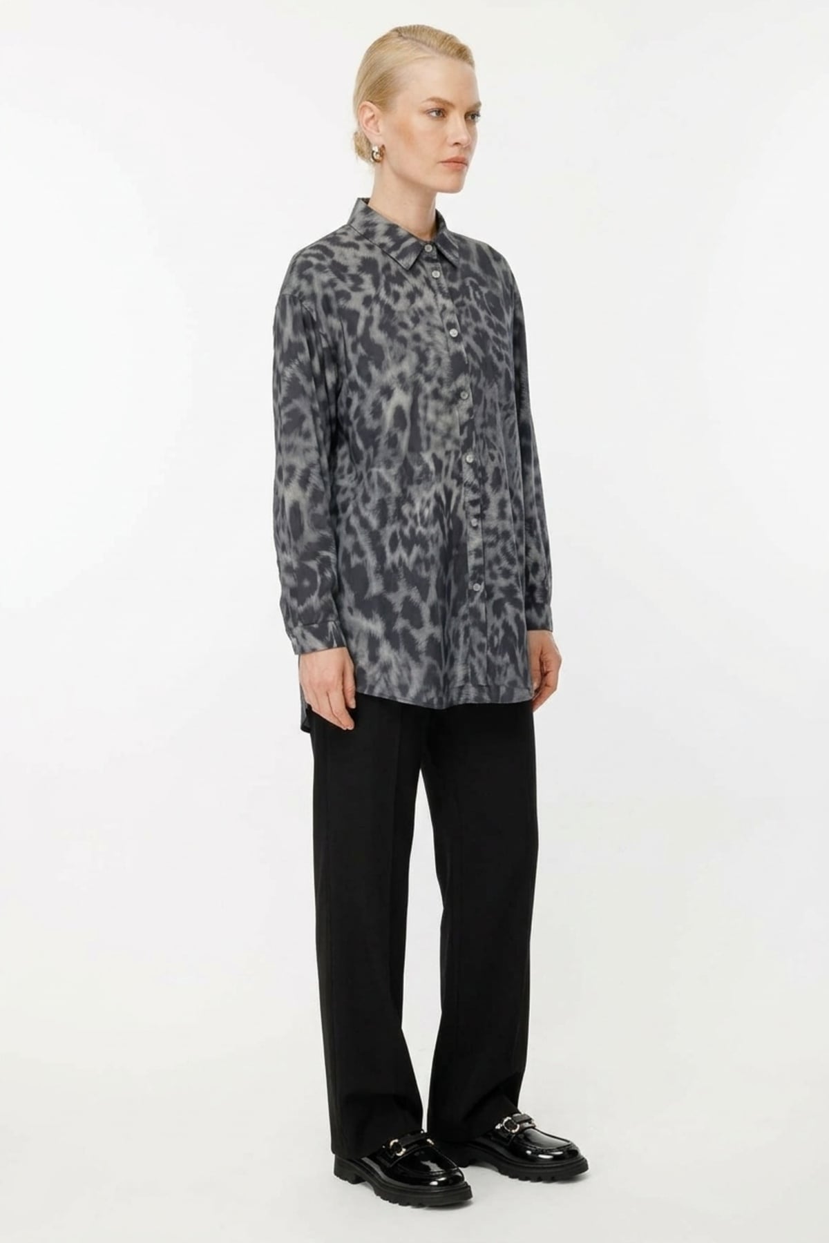 Ghisa Leopar Baskılı Gömlek Tunik 4520 Siyah Tunik GHİSA 