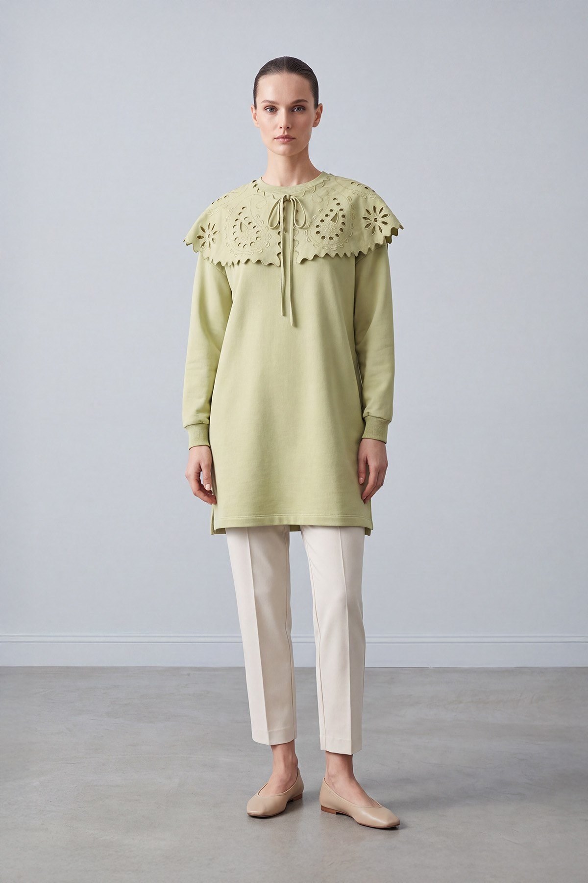 Yakası Güpür Detaylı Tunik 10820 Olive Tunik PUANE 