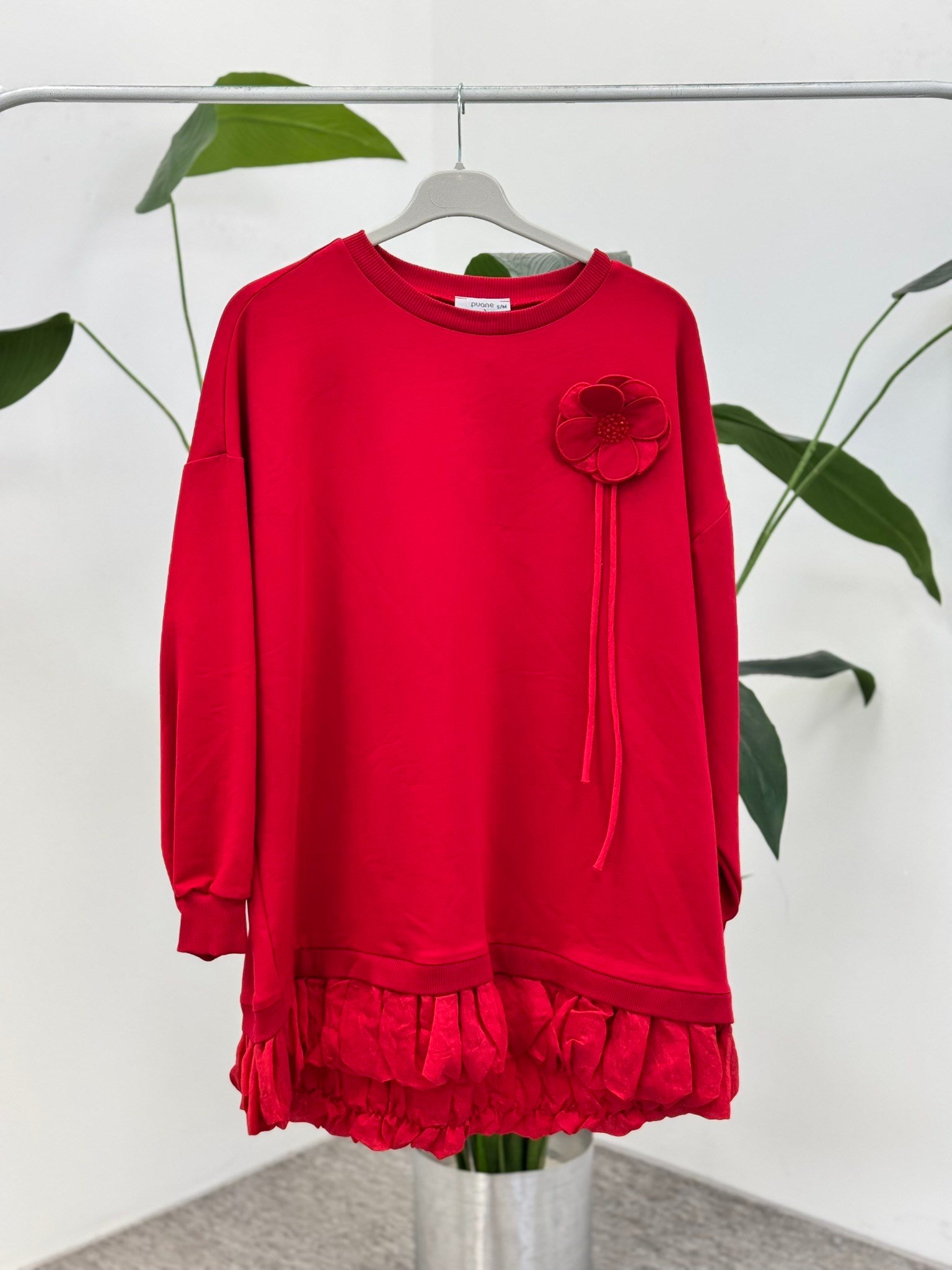 Yaka Çiçek Aplikeli Tunik 10815 Kırmızı Tunik PUANE 
