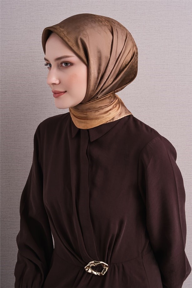 Armine Dj Saf Jakar İpek Eşarp 9647D (J) - Gold Eşarp ARMİNE 