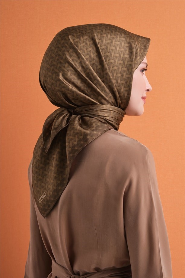 Armine Dj Saf Twill İpek Eşarp 9622D (T) - Gold Eşarp ARMİNE 
