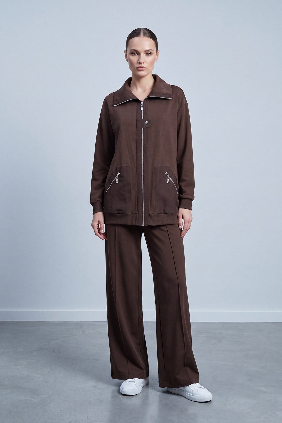 Ön Pat Detaylı Fermuarlı Pantolonlu Takım 14523 Browni Takım PUANE 