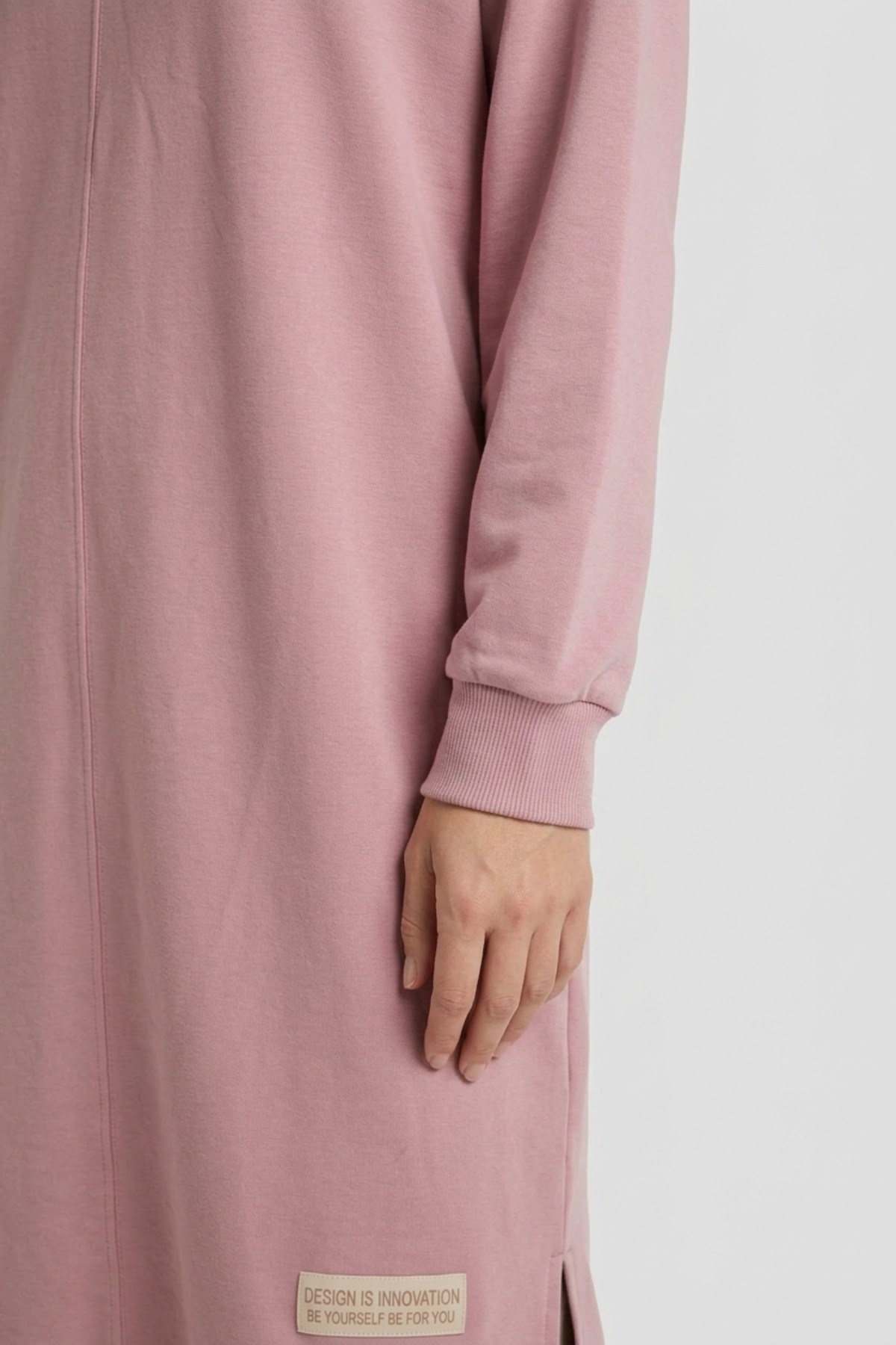 Etiket Detaylı Oversize Uzun  S-Shırt 0036324 Koyu Pudra Tunik İKOLL 