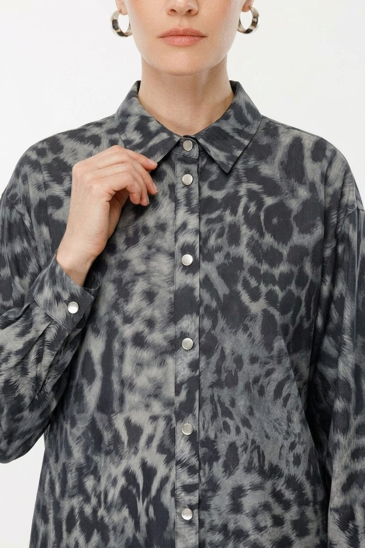 Ghisa Leopar Baskılı Gömlek Tunik 4520 Siyah Tunik GHİSA 