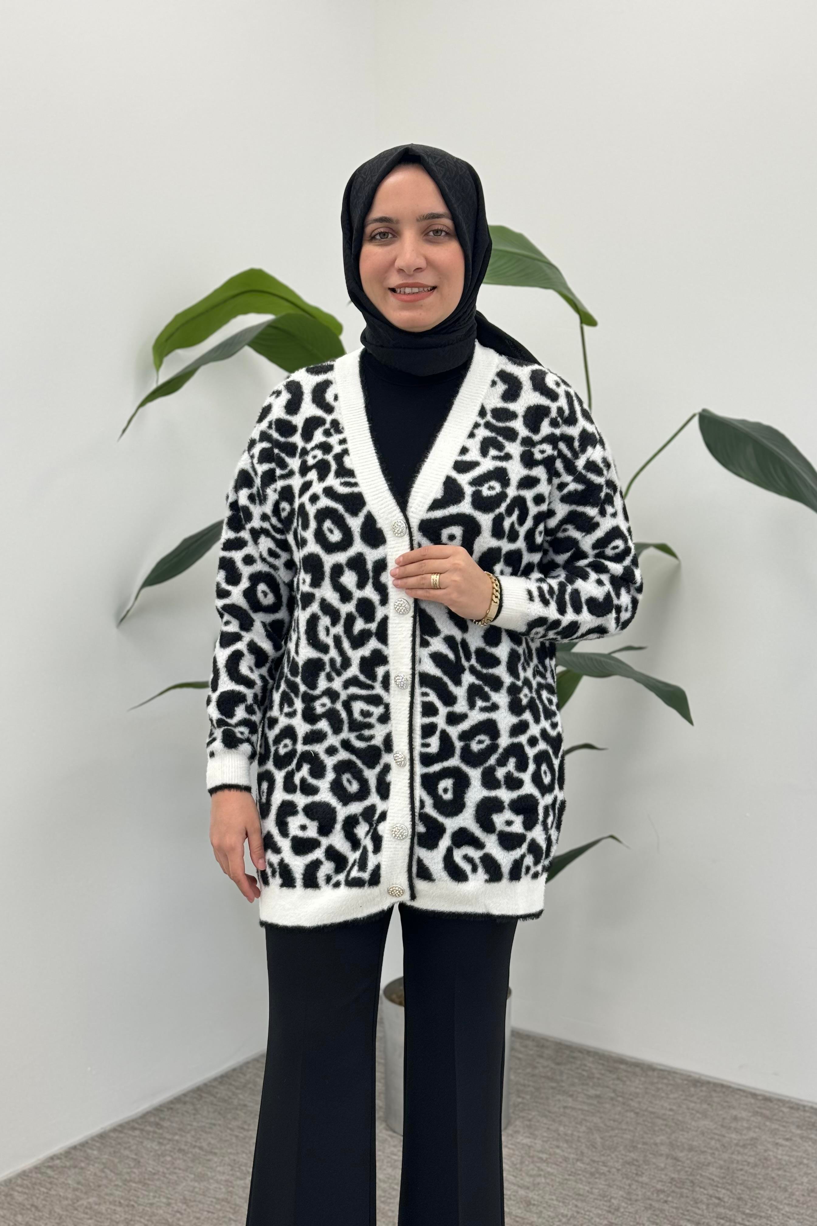 NEFİSE Angora Leopar Desenli Uzun Hırka 101003 - Vanilya - Siyah  Hırka 