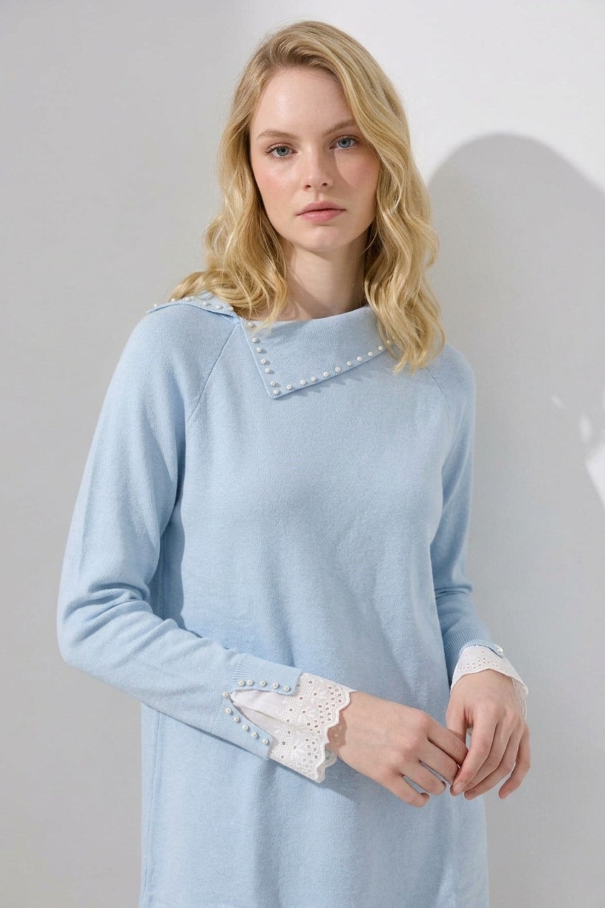 İnvi ve Dantel Detaylı Tunik 146004 Mavi Tunik NEFİSE 