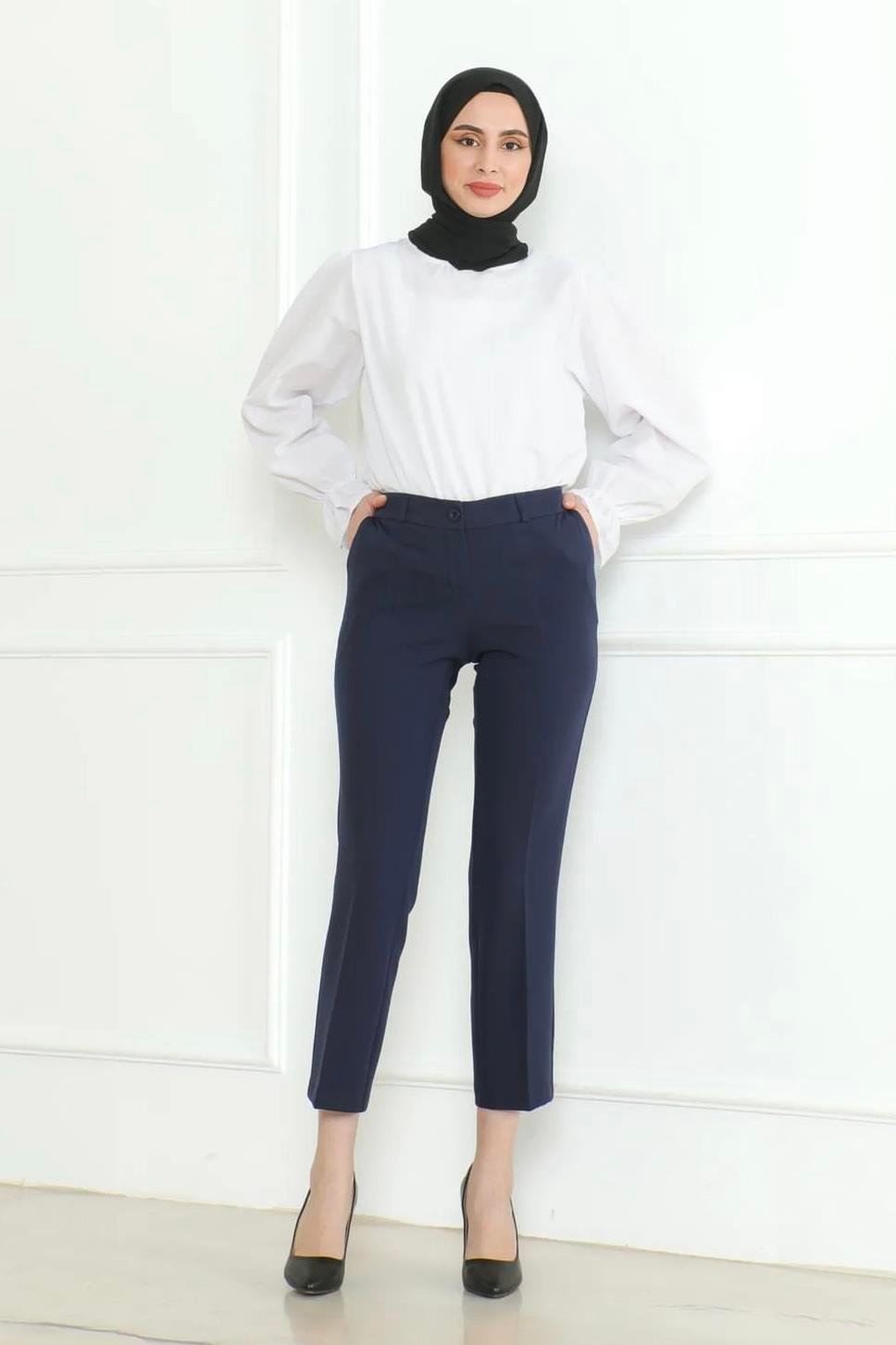 MİZZA Beli Kemerli Klasik Kumaş Pantolon 1010 - Lacivert Beli Kemerli Klasik Kumaş Pantolon 1010 - Lacivert - Bilen Giyim Pantolon 