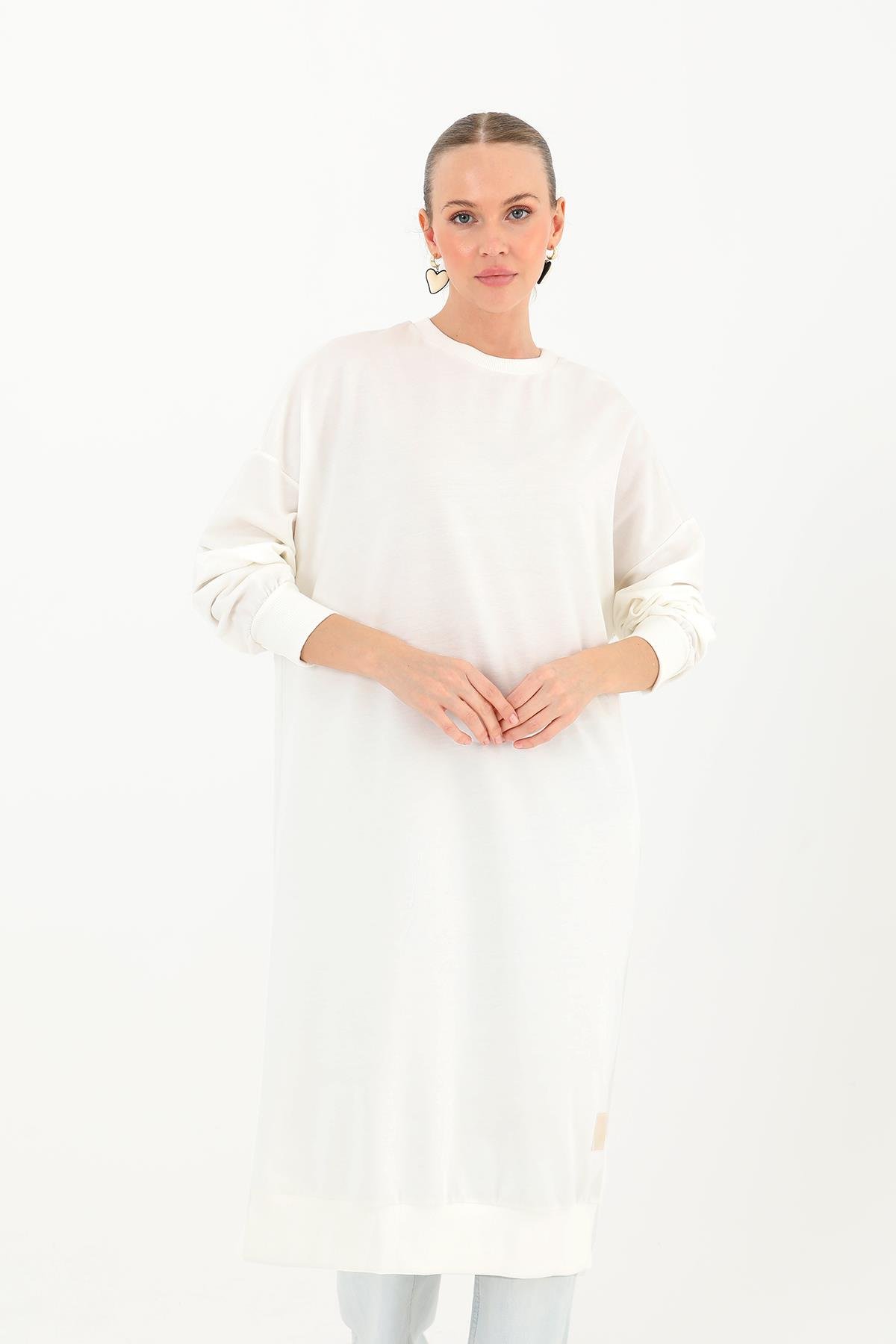 PUANE Bisiklet Yaka Basic Uzun Boy Tunik 30645 - Ekru Bisiklet Yaka Basic Uzun Boy Tunik 30645 - Ekru - Bilen Giyim Tunik 