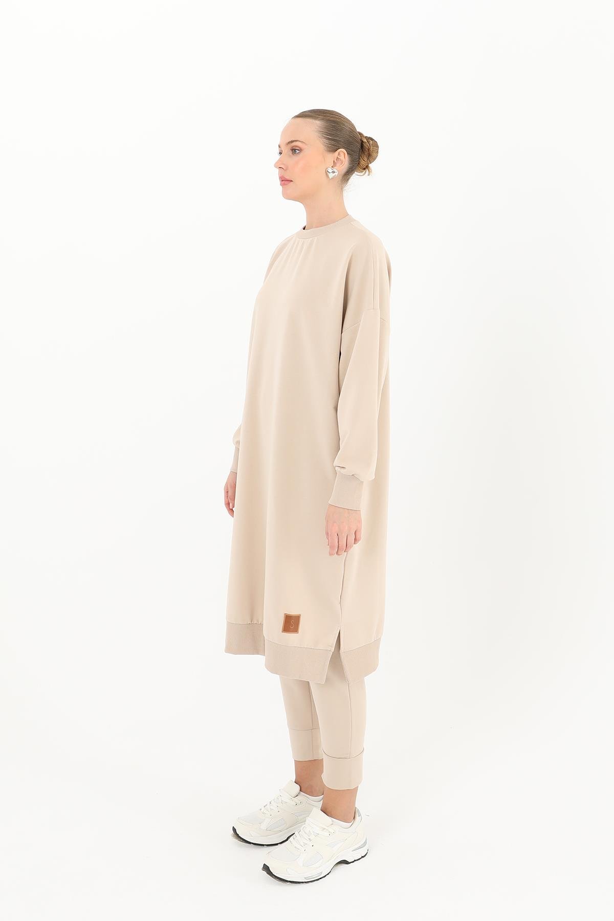 PUANE Bisiklet Yaka Basic Uzun Boy Tunik 30645 - Koyu Bej Bisiklet Yaka Basic Uzun Boy Tunik 30645 - Koyu Bej - Bilen Giyim Tunik 