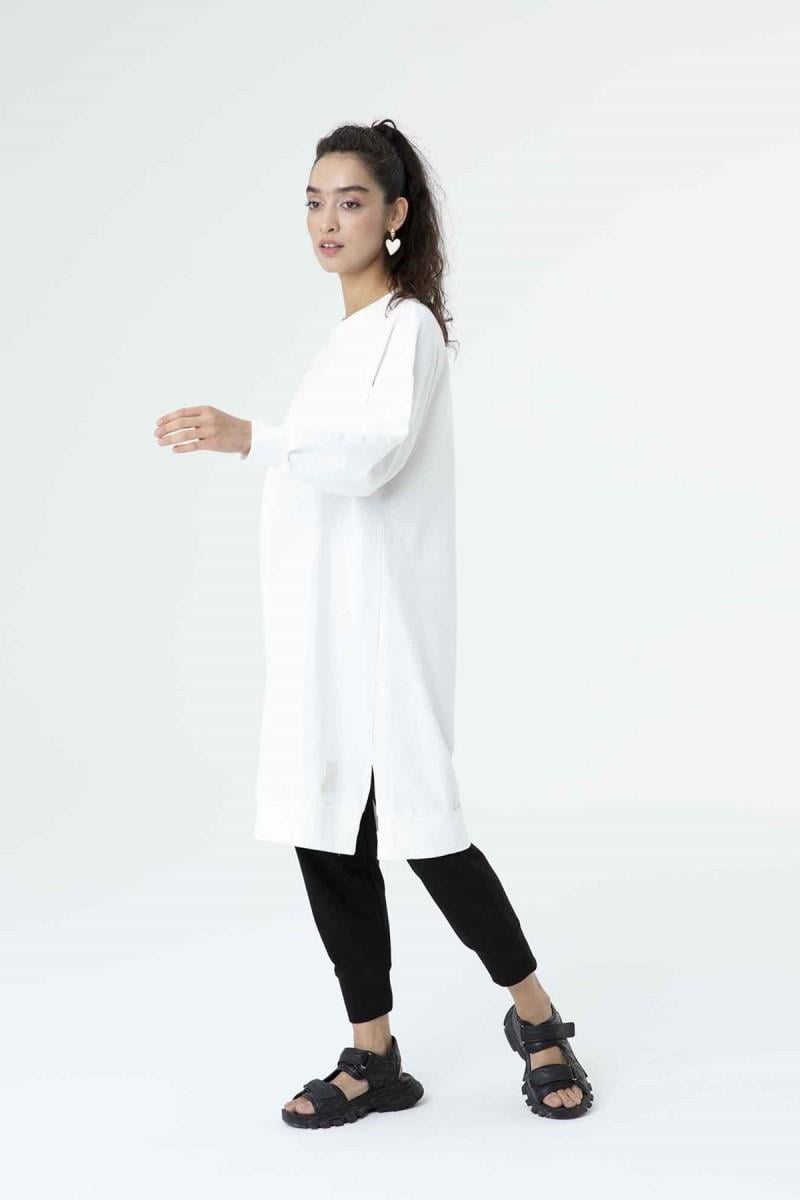 PUANE Bisiklet Yaka Basic Uzun Boy Tunik 30645 - Beyaz Bisiklet Yaka Basic Uzun Boy Tunik 30645 - Beyaz - Bilen Giyim Tunik 