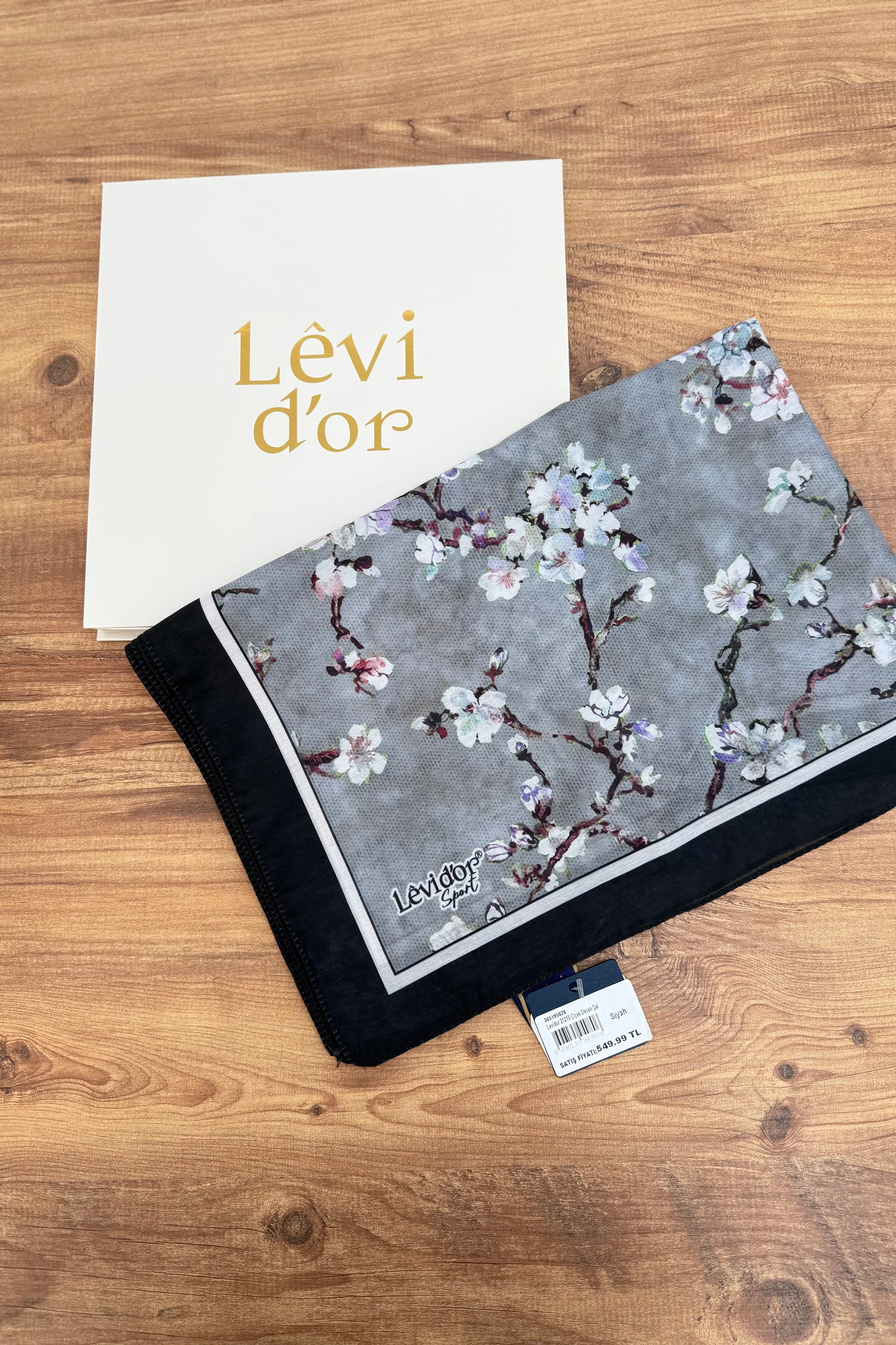 Levidor 21215 Çiçek Desen Şal - Siyah Şal LEVİDOR 