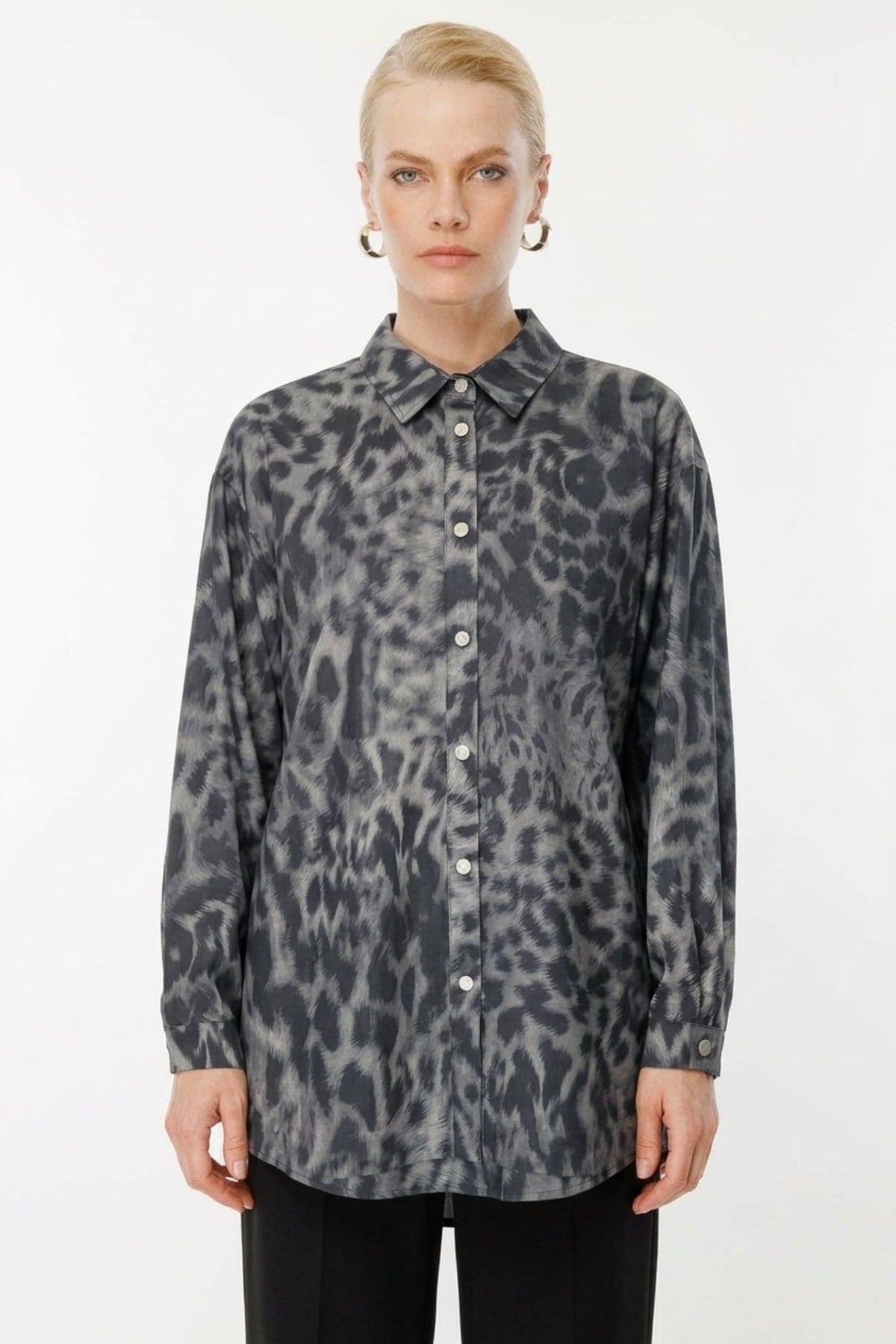 Ghisa Leopar Baskılı Gömlek Tunik 4520 Siyah Tunik GHİSA 