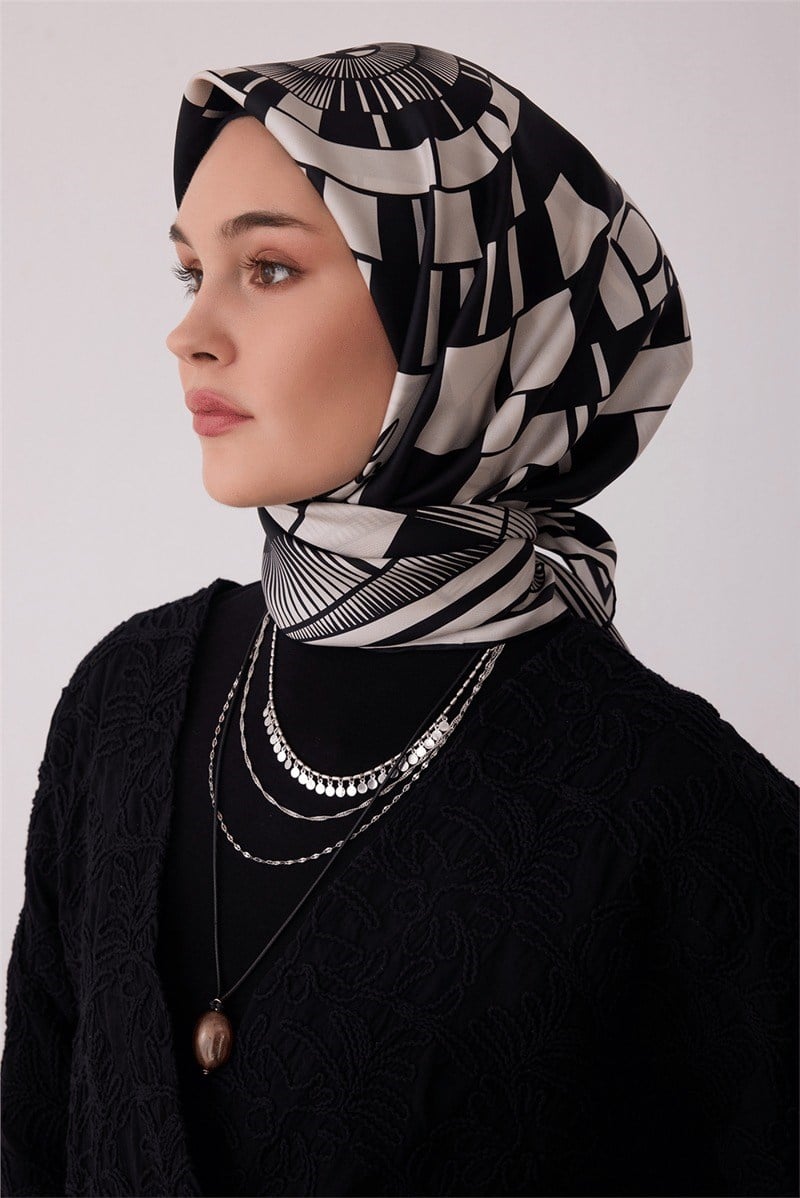 Belli 4411 Kristal Kafes Geometrik %100 Twill İpek Eşarp - Siyah Eşarp BELLI 
