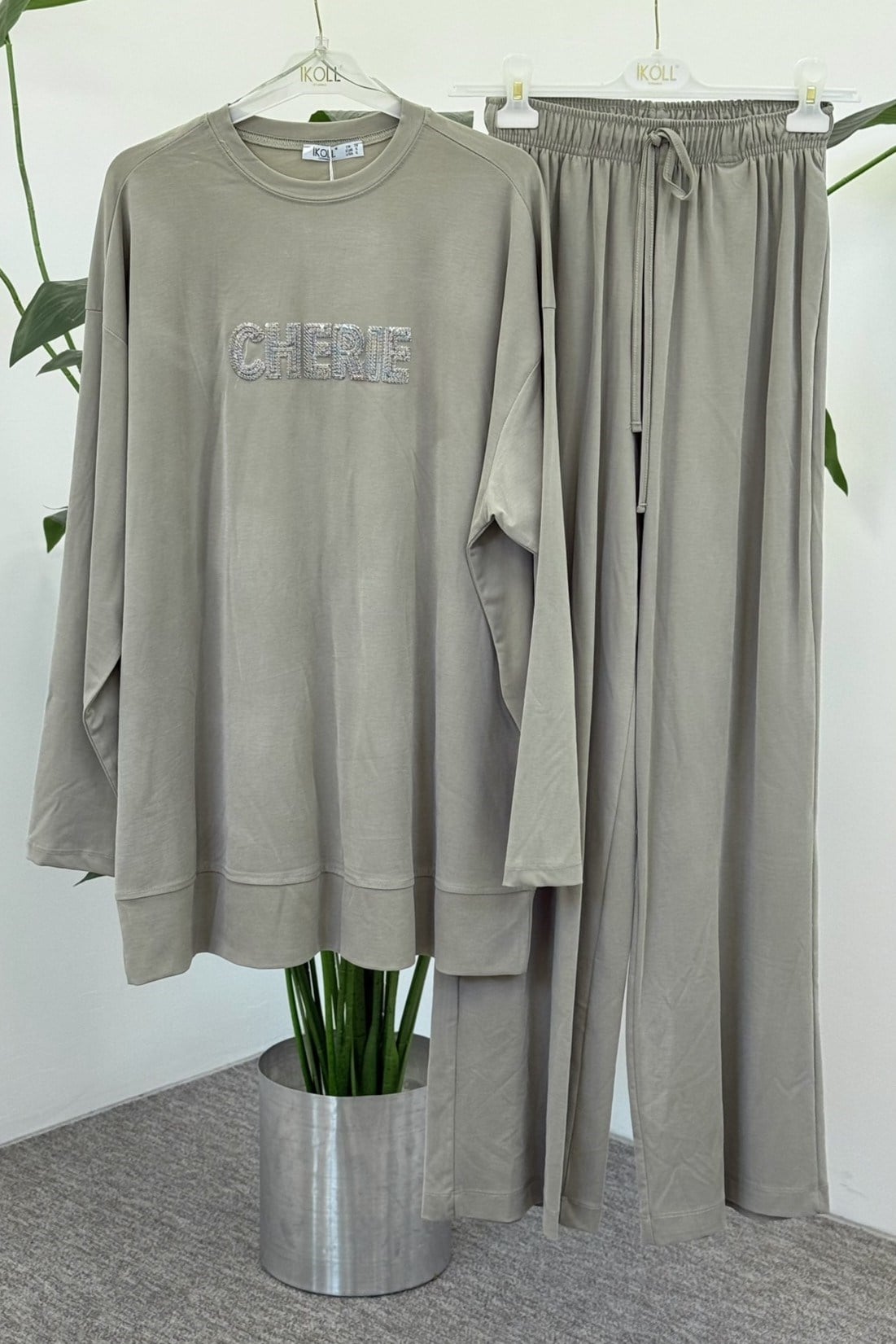Pullu Nakış Detaylı Pantolonlu Takım 0037999 Haki Takım İKOLL 