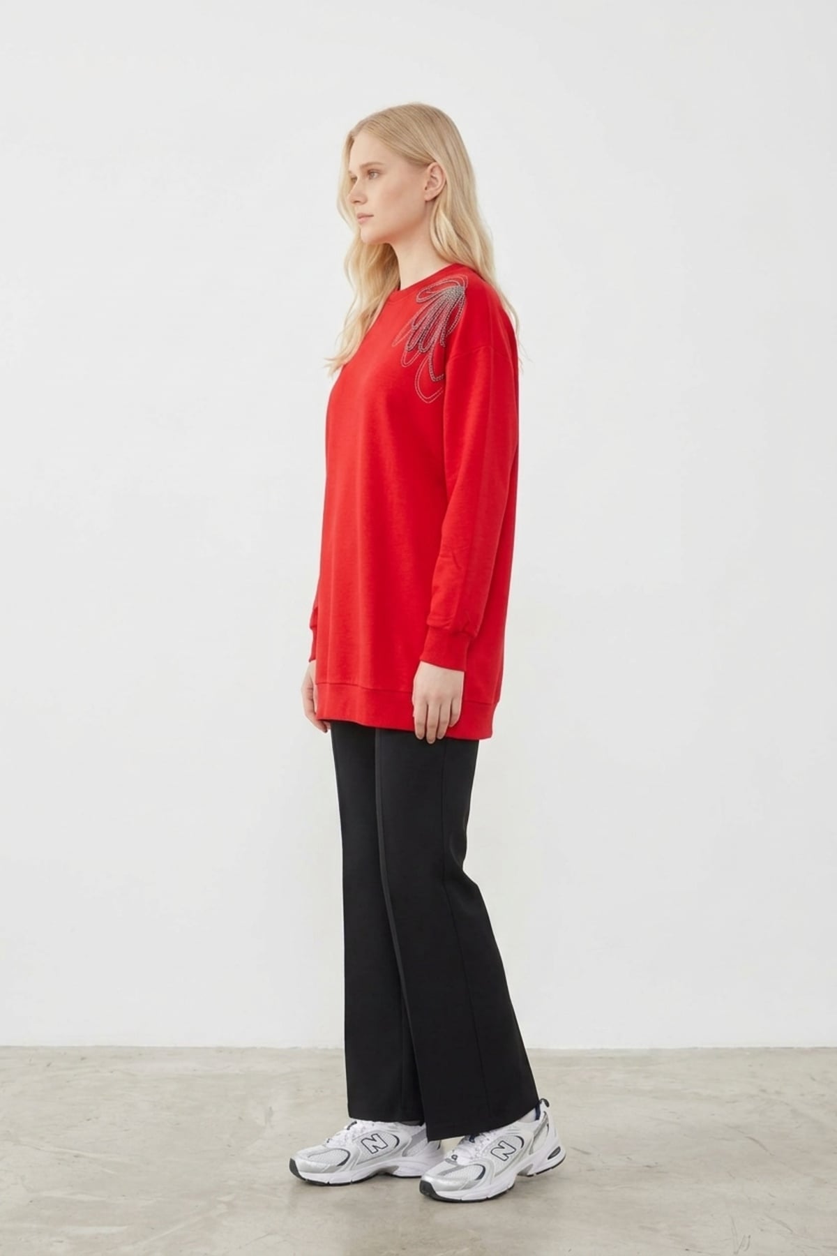 Tek Omuz İşlemeli İnce Sweat Tunik 3494 Kırmızı Tunik Ekrutex 