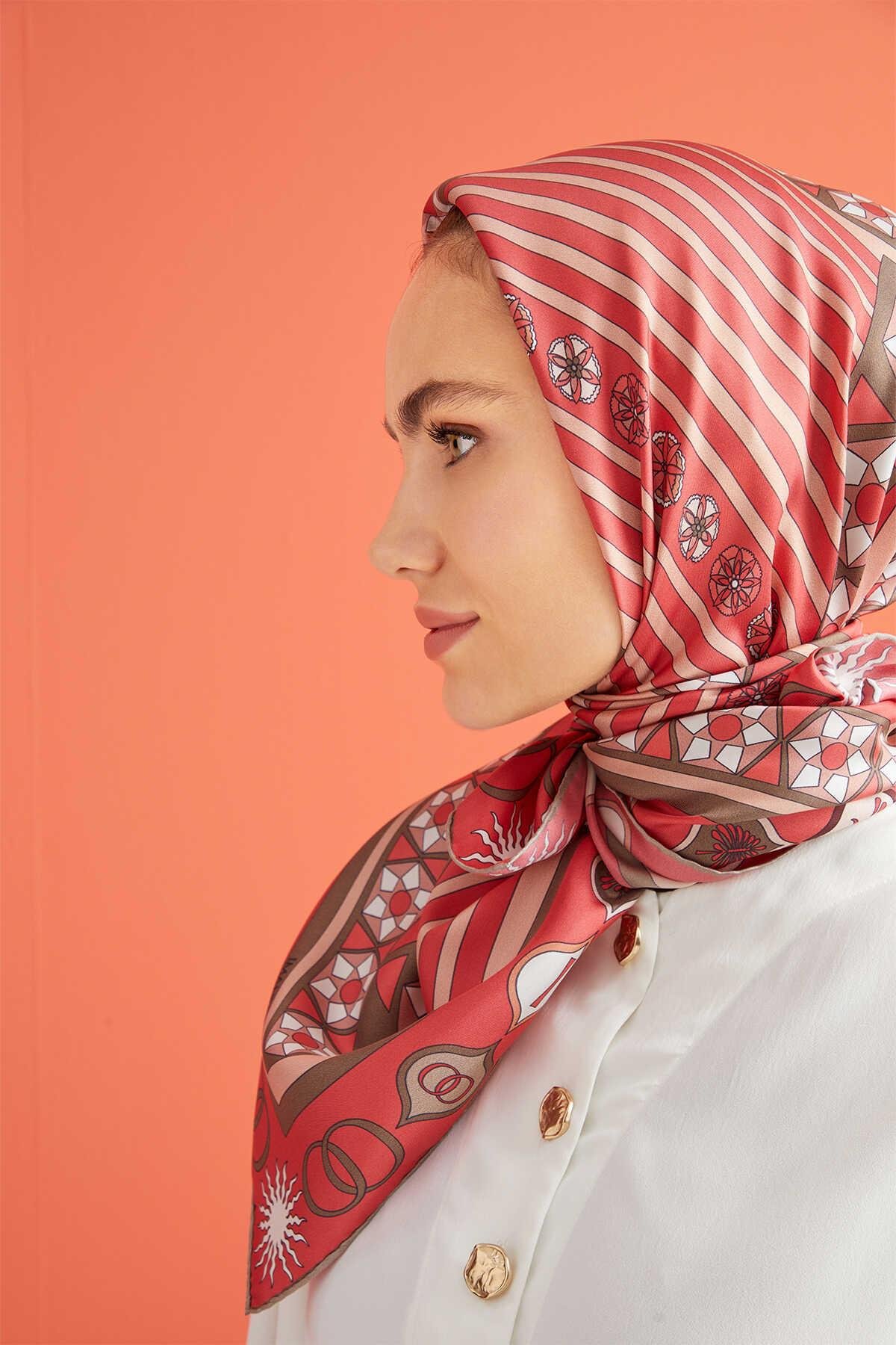 İMANNOOR İmannoor Üç Papatya Tivil İpek Eşarp 231-4012 - Mercan  Eşarp