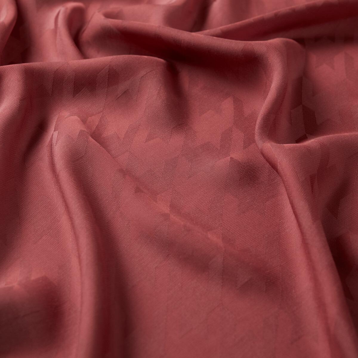 İPEKEVİ İpekevi 04390 Dört Mevsim Kazayağı Desenli Monogram Şal - Osmanlı Kırmızısı İpekevi 04390 Dört Mevsim Kazayağı Desenli Monogram Şal - Bilen Giyim Şal 