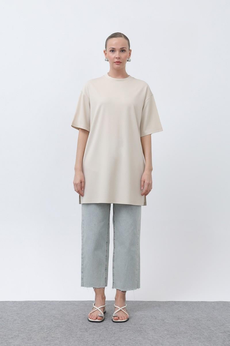PUANE Kısa Kol Basic Uzun T-shirt 40009 - Bej Kısa Kol Basic Uzun T-shirt 40009 - Bilen Giyim T-shirt 