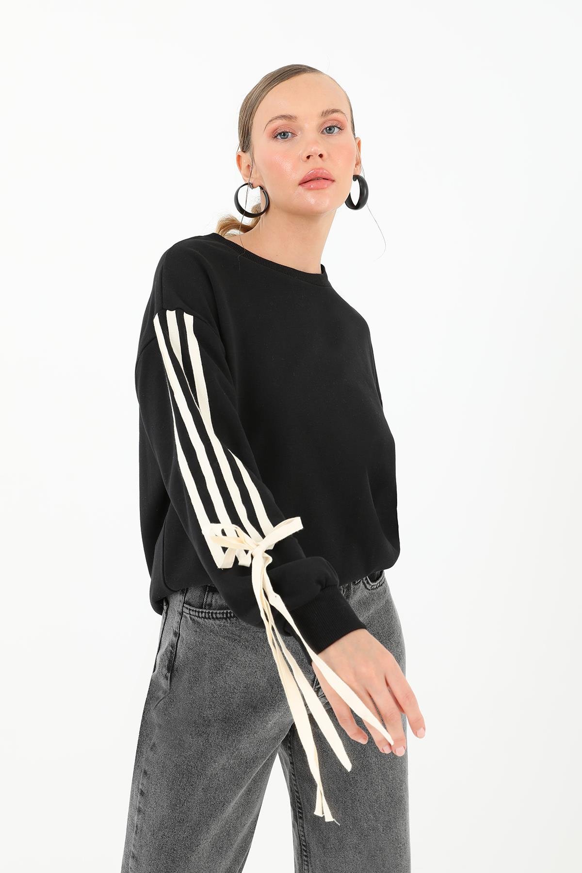 PUANE Kol Şerit Ve Bağcık Detaylı Sweat 31997 - Siyah  Sweatshirt 