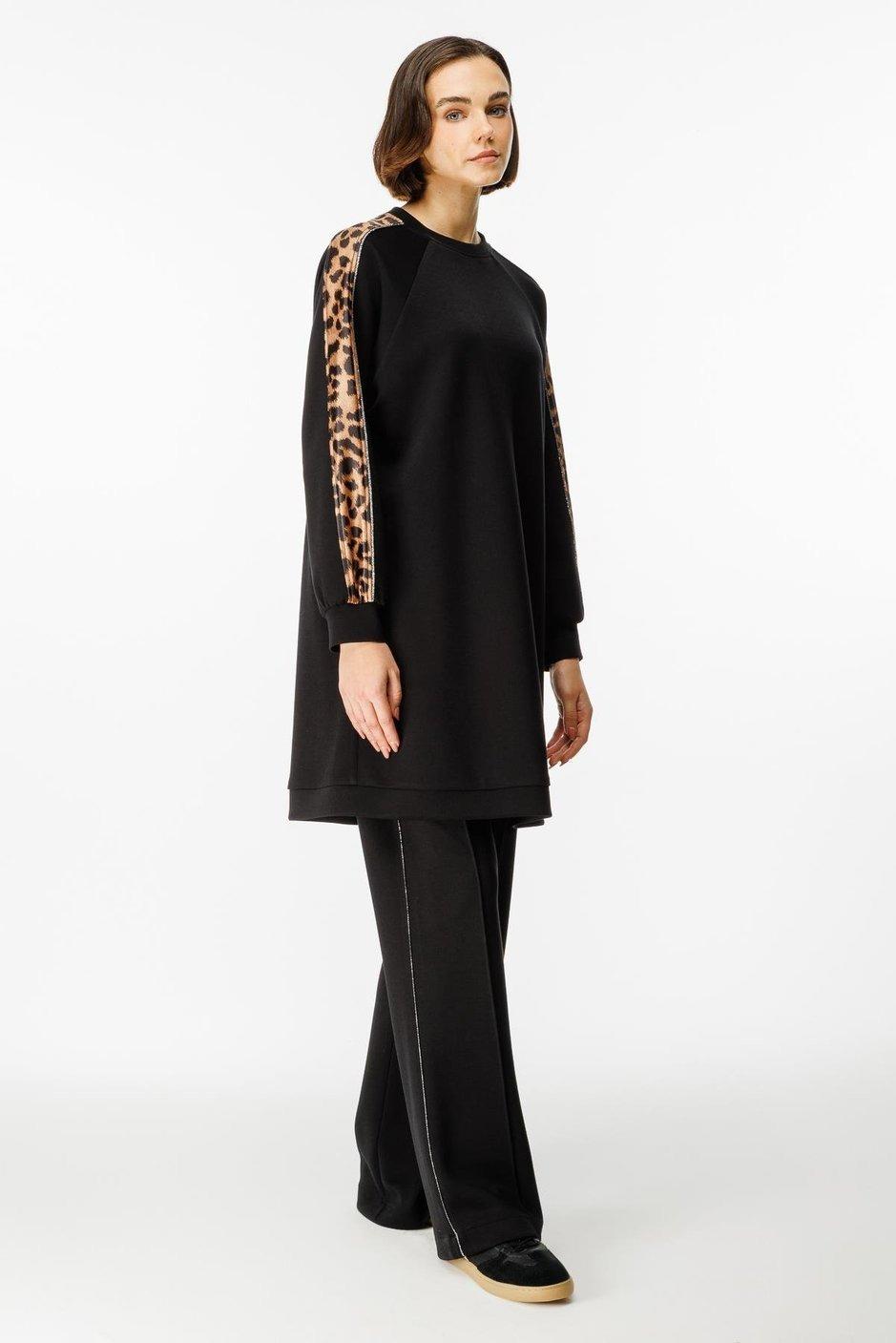 MİCCA Micca 242890M Leopar Sim Detaylı Örme Pantolonlu Takım - Siyah  Takım 