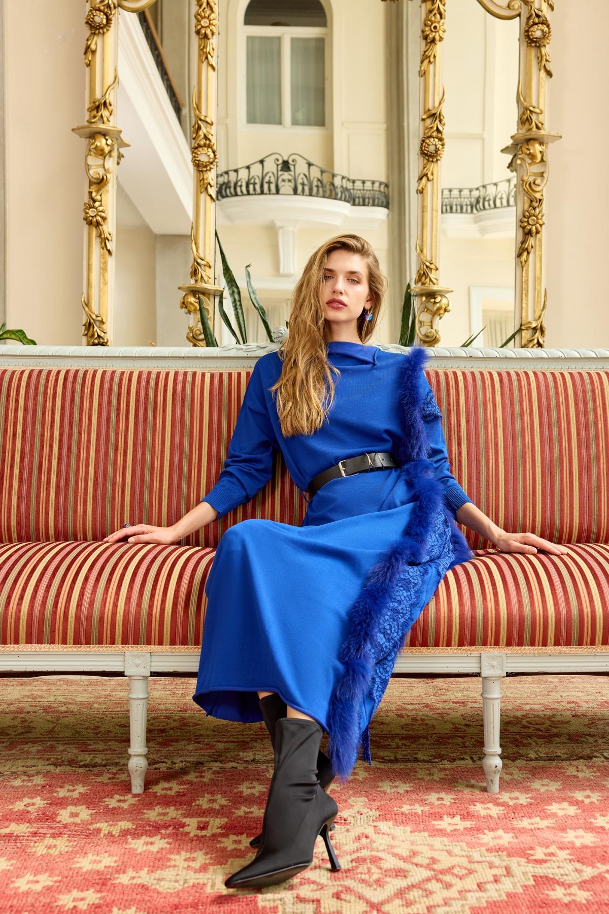 MİSSWHENCE Misswhence 36805 Triko Kürklü Elbise - Saks  Elbise 