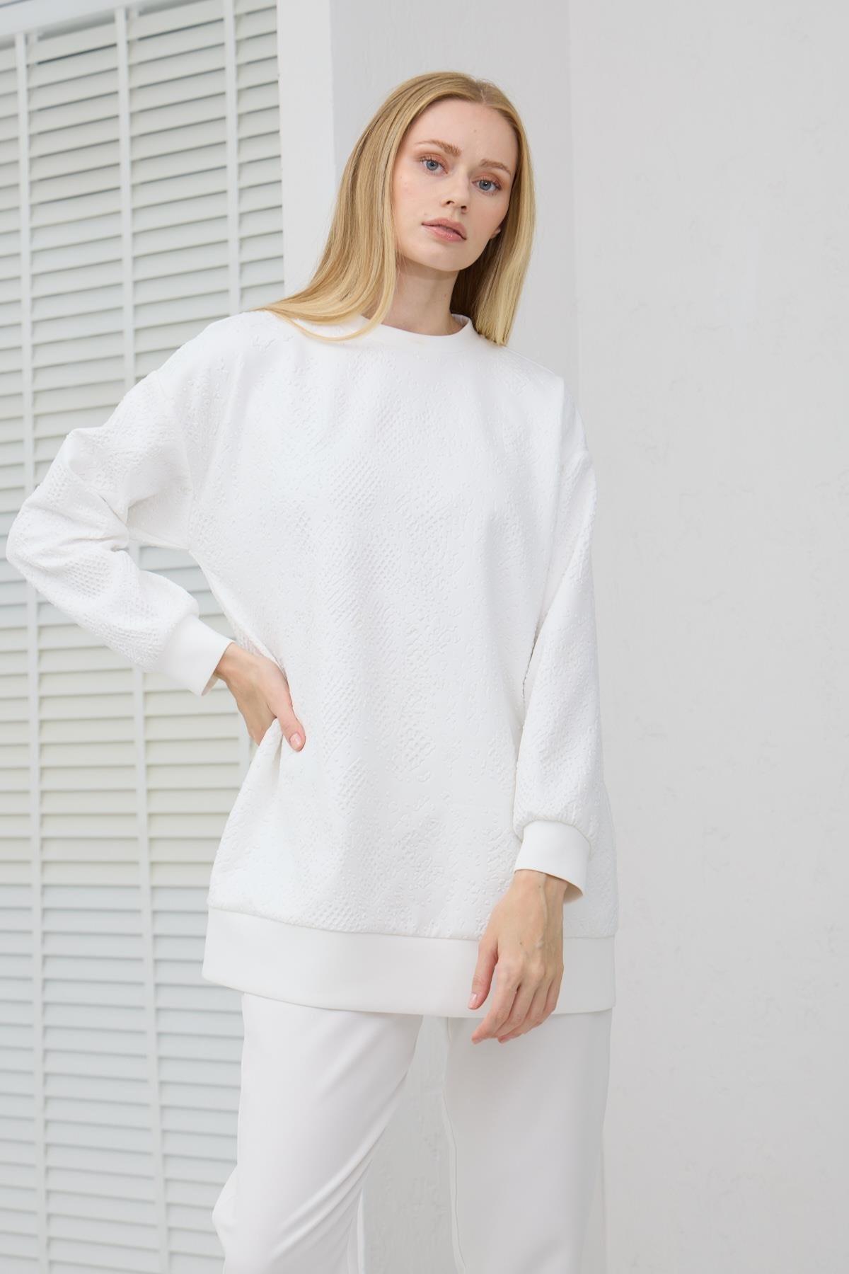 MOODBASİC Moodbasic Mb21.289 Kabartma Desenli Scuba Tunik - Ekru  Tunik 