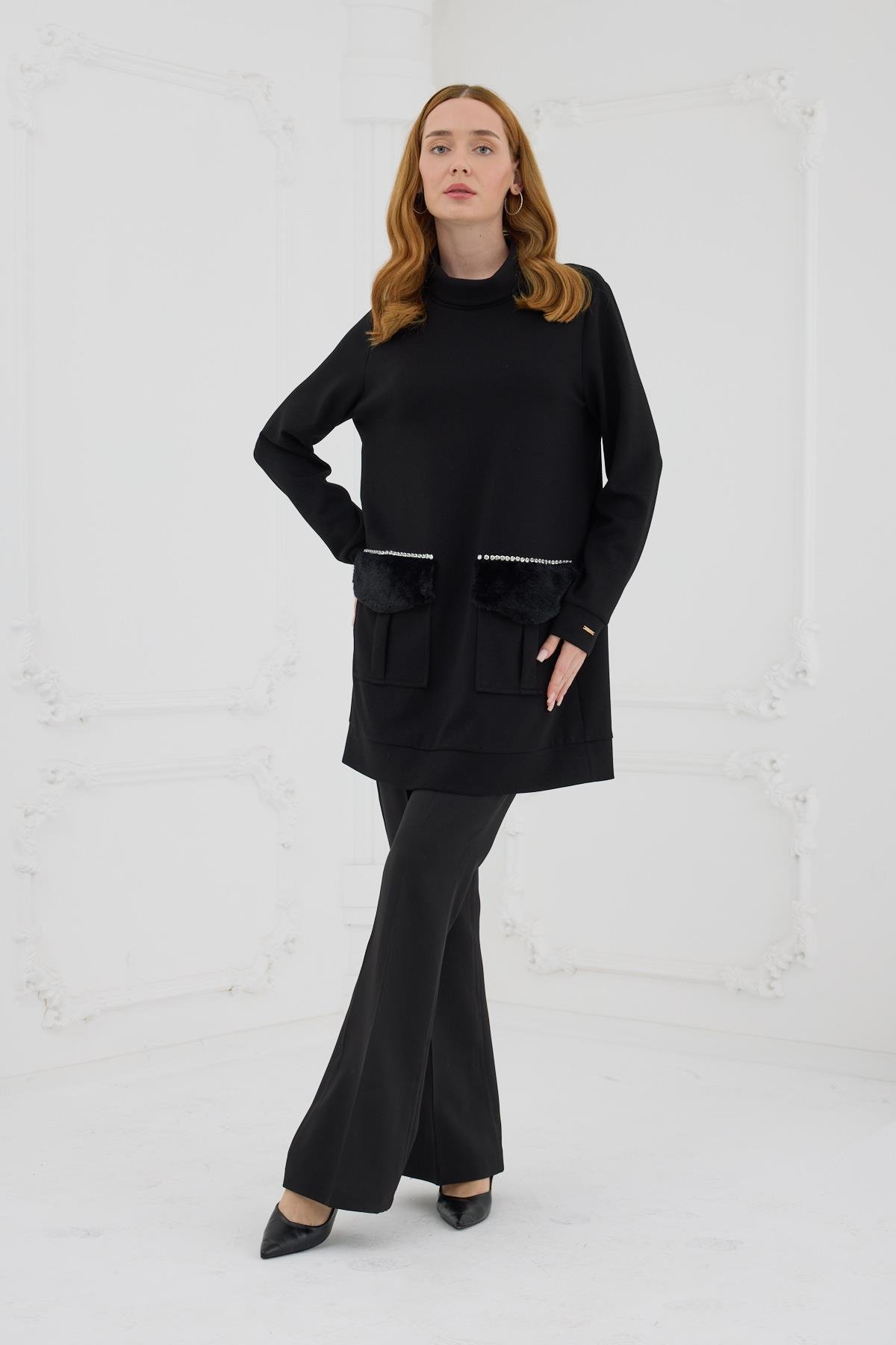 MOODBASİC Moodbasic Mb21.222 Kürk Cepli Sweatshırt - Siyah Moodbasic Mb21.222 Kürk Cepli Sweatshırt - Siyah - Bilen Giyim Tunik 