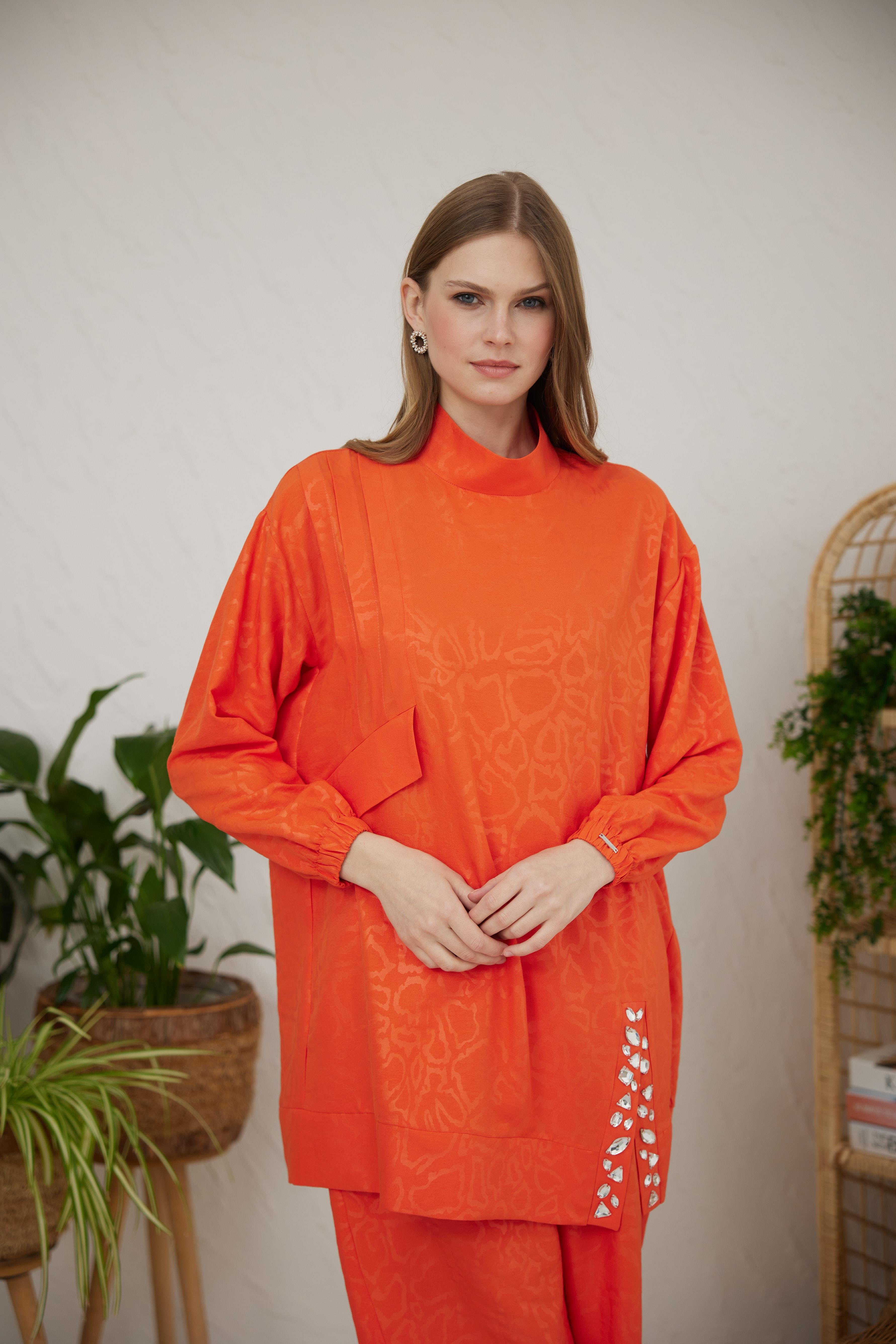 MOODBASİC Moodbasic Mb24.618 Yırtmacı Taşlı Pamuklu Takım - Oranj  Takım