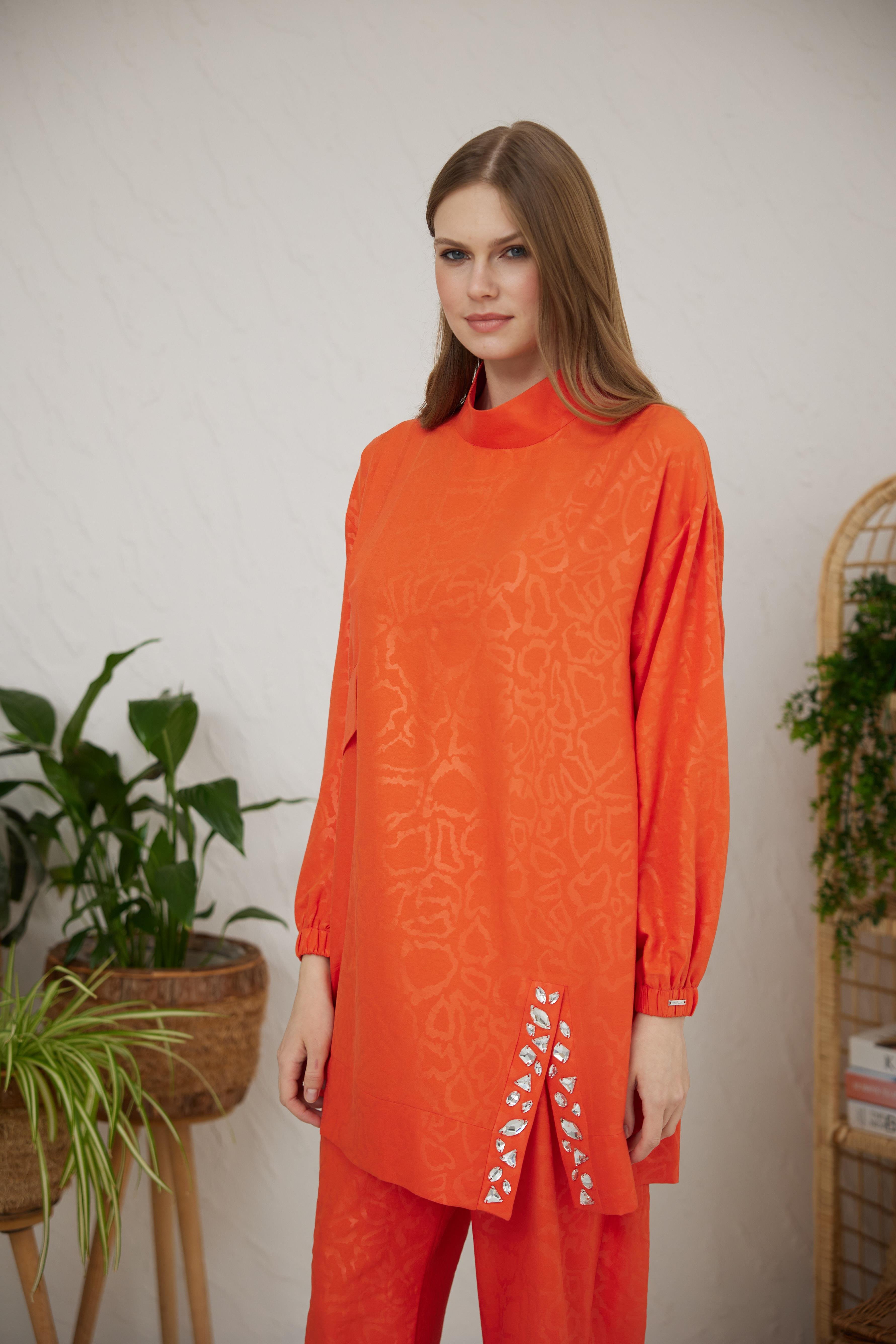 MOODBASİC Moodbasic Mb24.618 Yırtmacı Taşlı Pamuklu Takım - Oranj  Takım