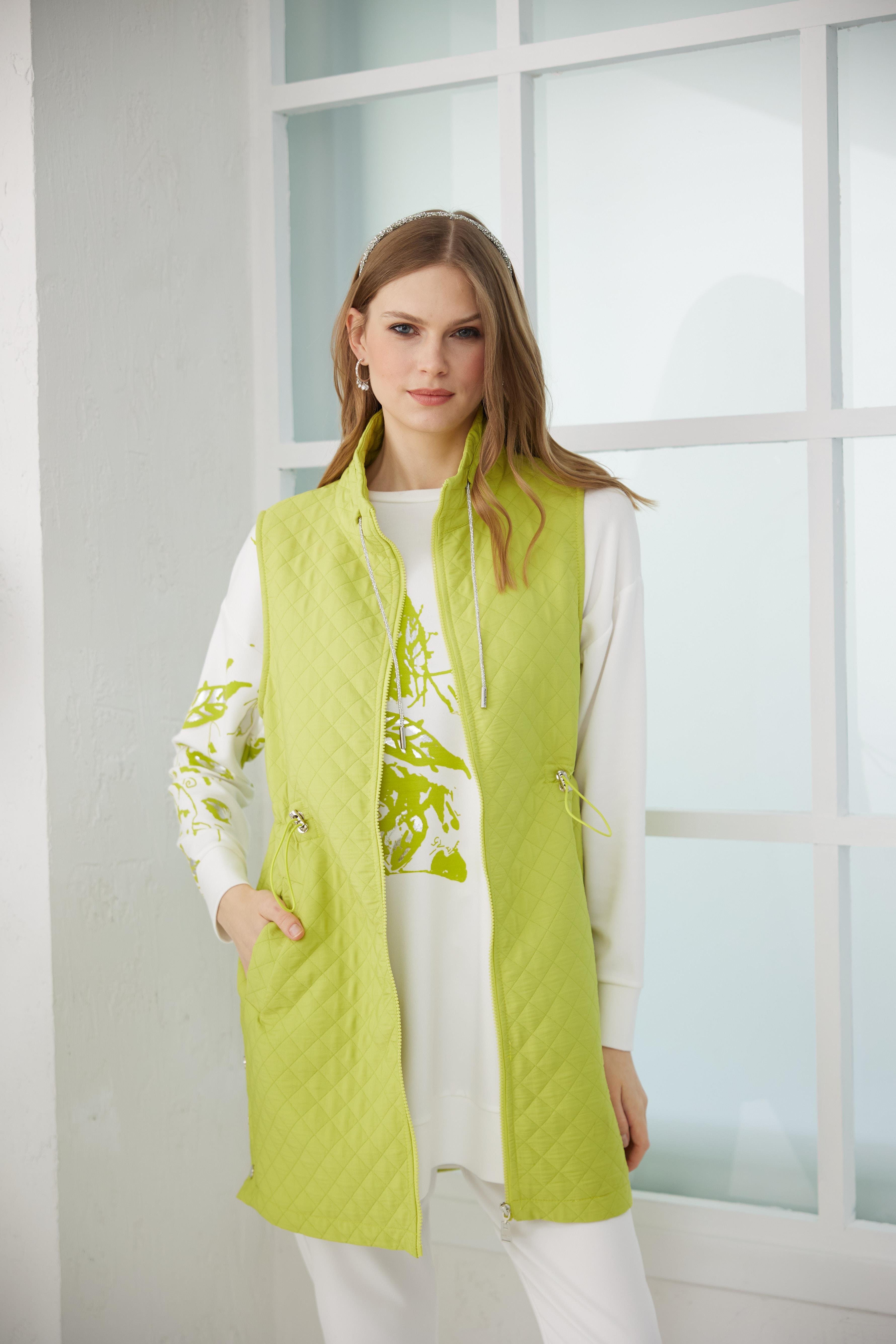 MOODBASİC Moodbasic Mb28.70 Çıt Çıt Detaylı Kapitone Yelek - Lime Moodbasic Mb28.70 Çıt Çıt Detaylı Kapitone Yelek - Lime Yelek Bilen Giyim Yelek