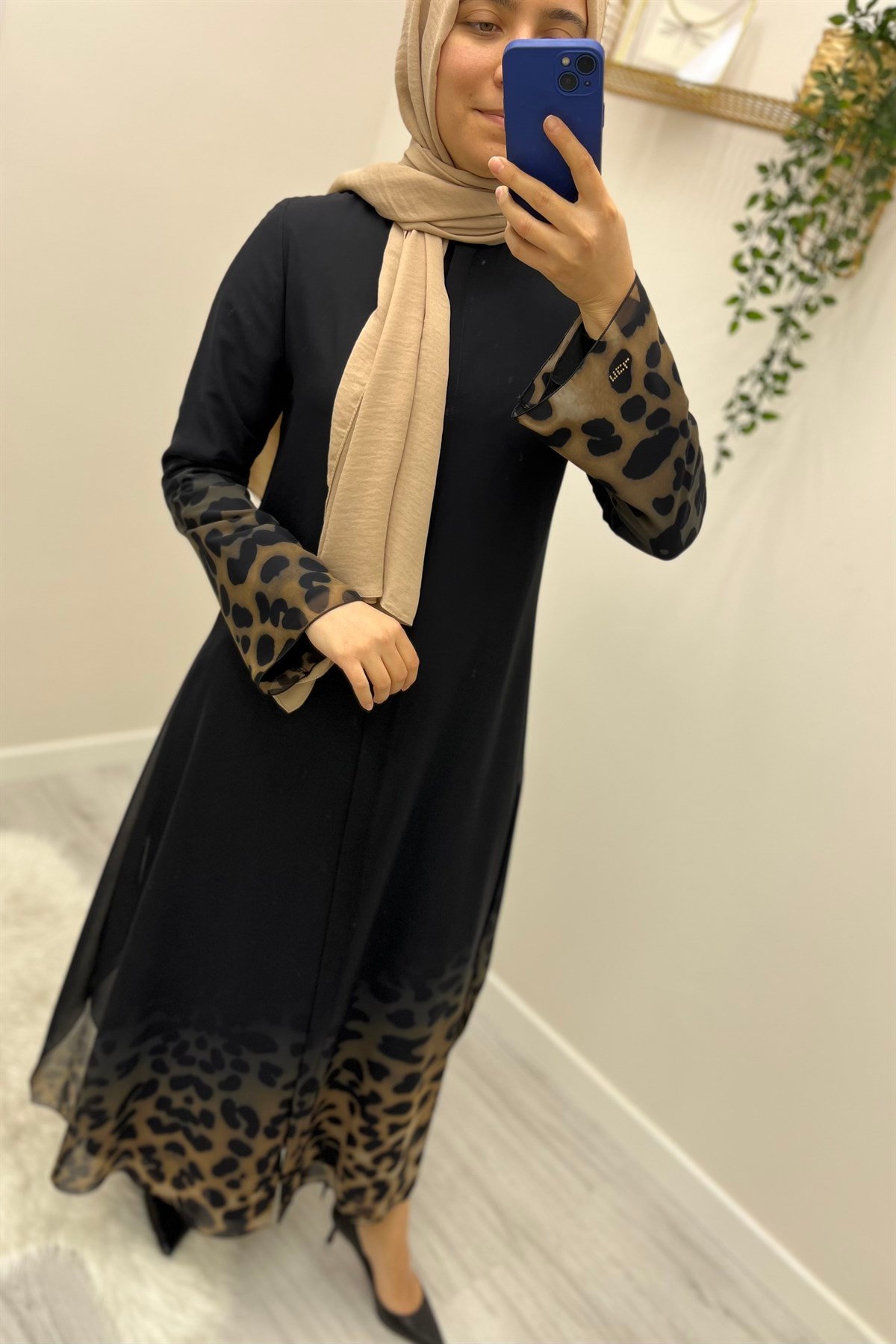 Ncl 22104 Leoparlı Ferace - Siyah