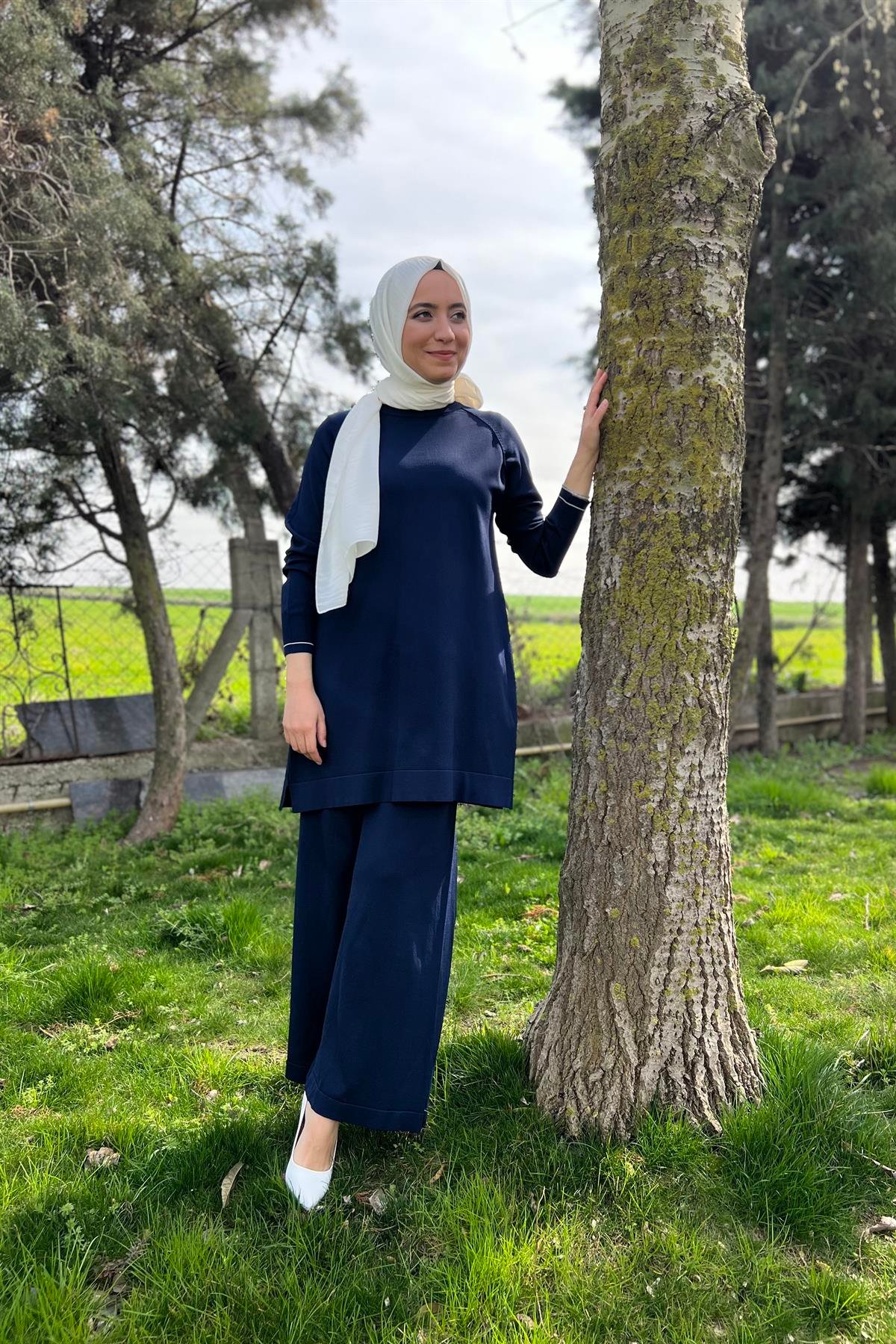 NUSS Nuss 705 Bol Paça Pantolonlu Triko Takım - Lacivert Nuss 705 Bol Paça Pantolonlu Triko Takım - Lacivert Takım NUSS Takım