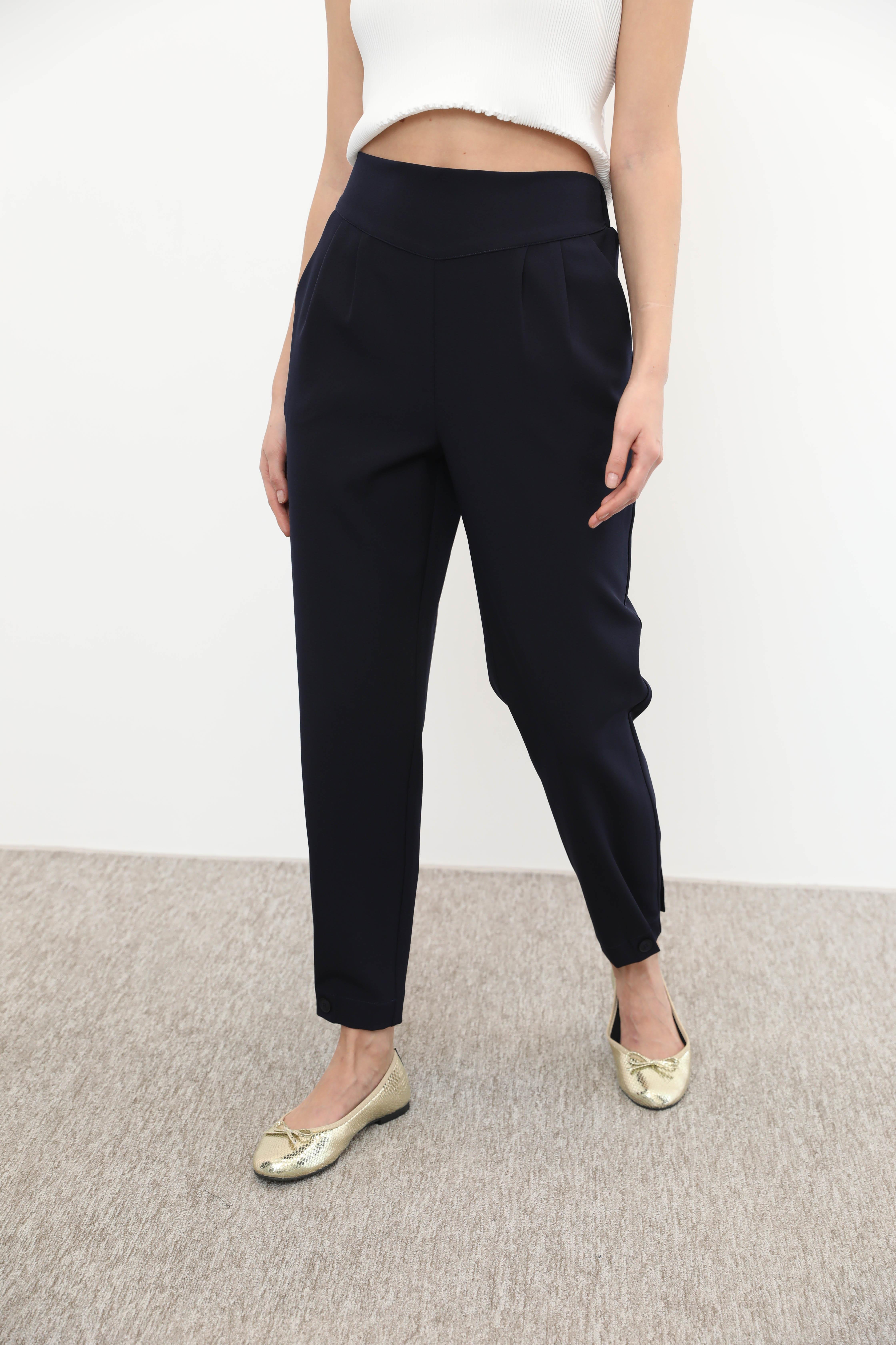 Sentez Sentez 5574 Paça Düğme Detaylı Pantolon - Lacivert Sentez 5574 Paça Düğme Detaylı Pantolon - Lacivert - Bilen Giyim Pantolon 