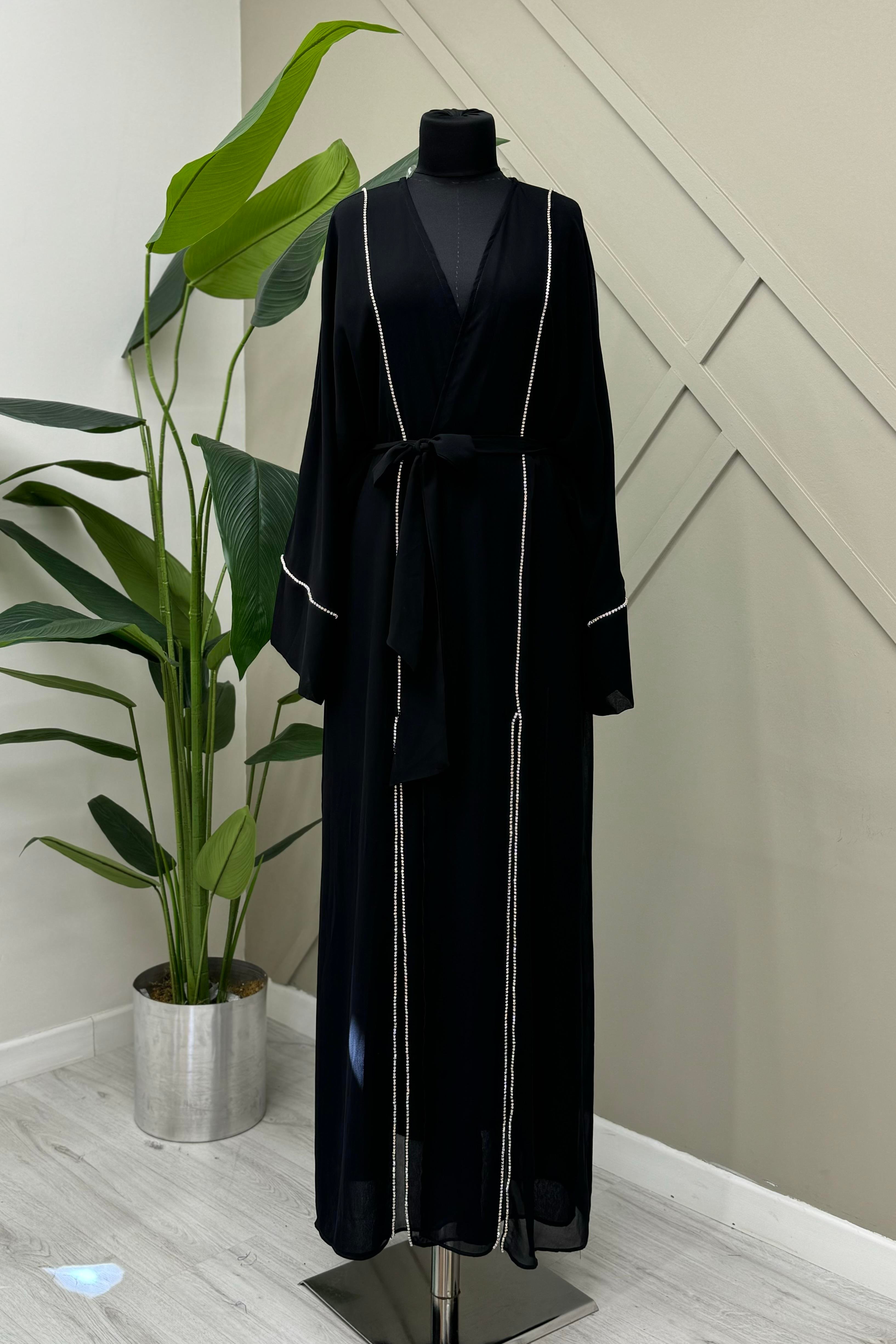 ETRUCCİ Şifon Çift Kat Taş Detaylı Abaya 6139 - Siyah Şifon Çift Kat Taş Detaylı Abaya 6139 - Siyah - Bilen Giyim  Abiye Grubu 