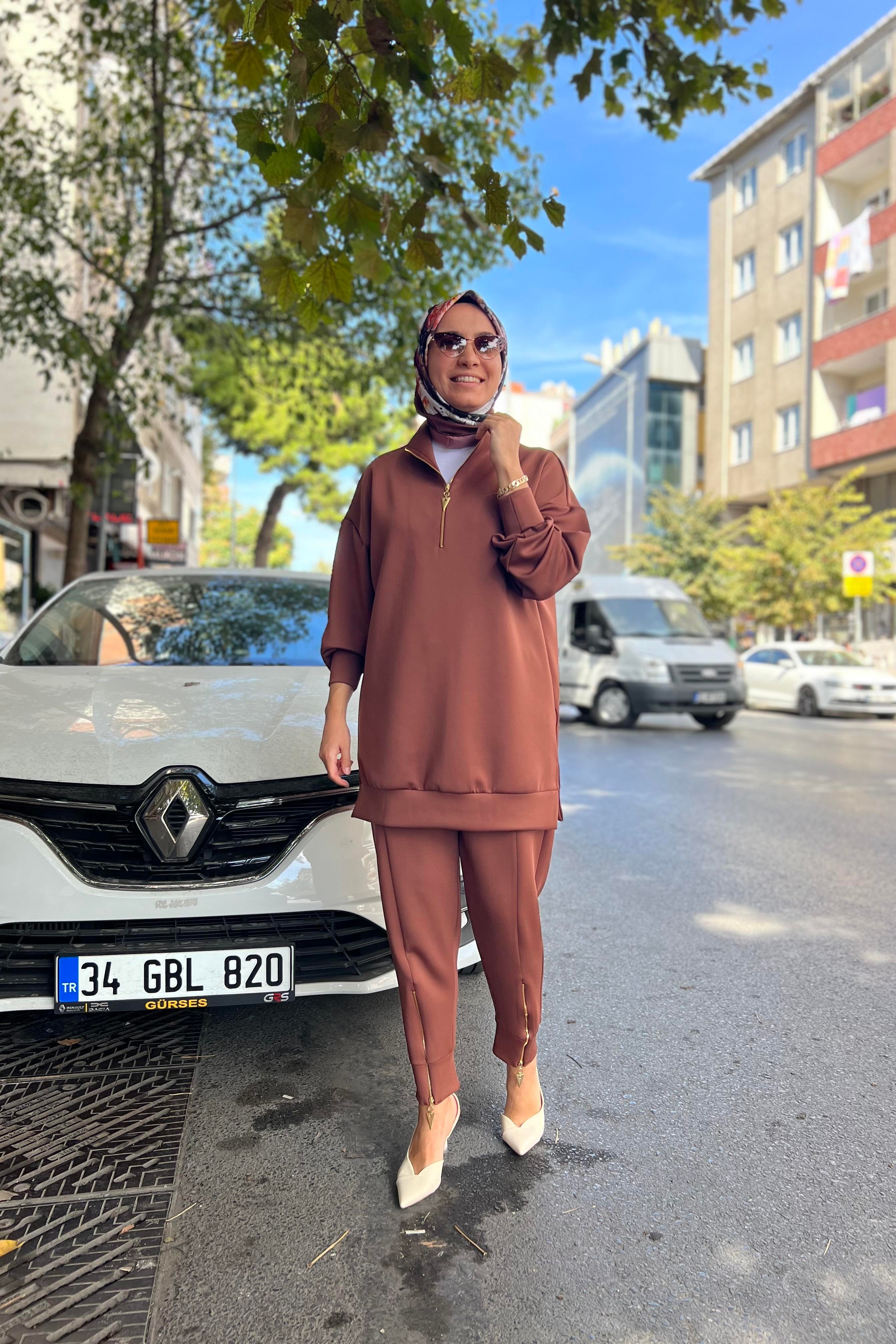 PUANE Yaka Ve Paça Scuba Pantolonlu Takım 14176 - Browni  Takım