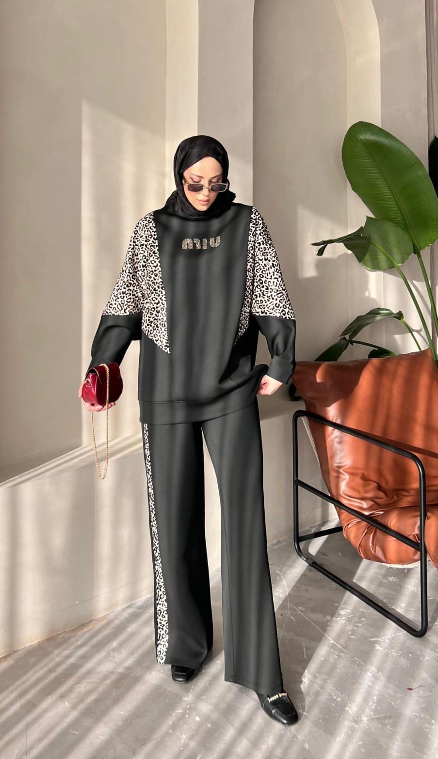 NEFİSE Yanı Flok Baskılı Şeritli Pantolon 2461010 - Taş  Pantolon 