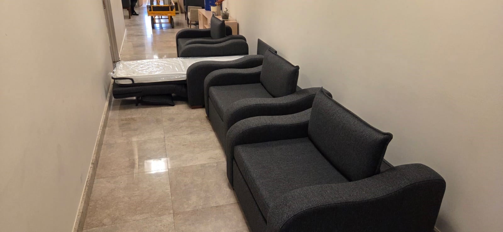 4 Adet Refakatçi Koltuğu Teslimatı 