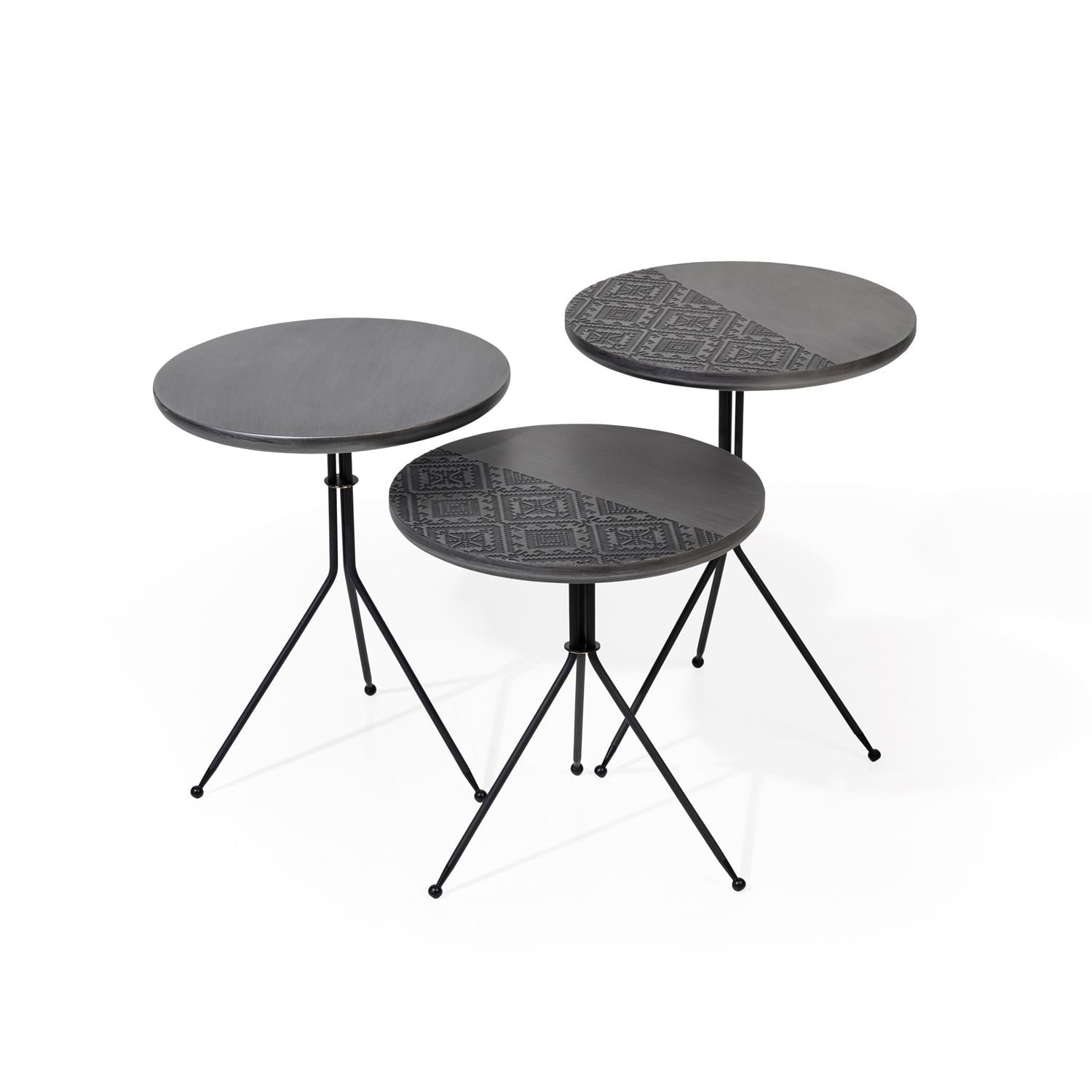 Carpet Nesting Silver Zigon Sehpa