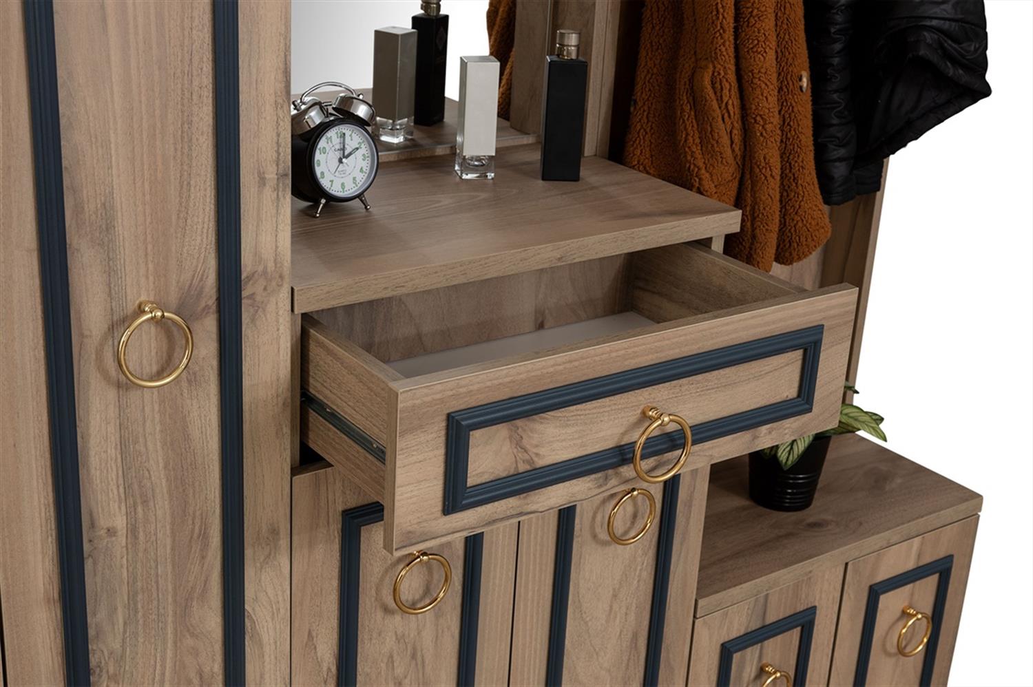 Dekorbizde Nergis Portmanto