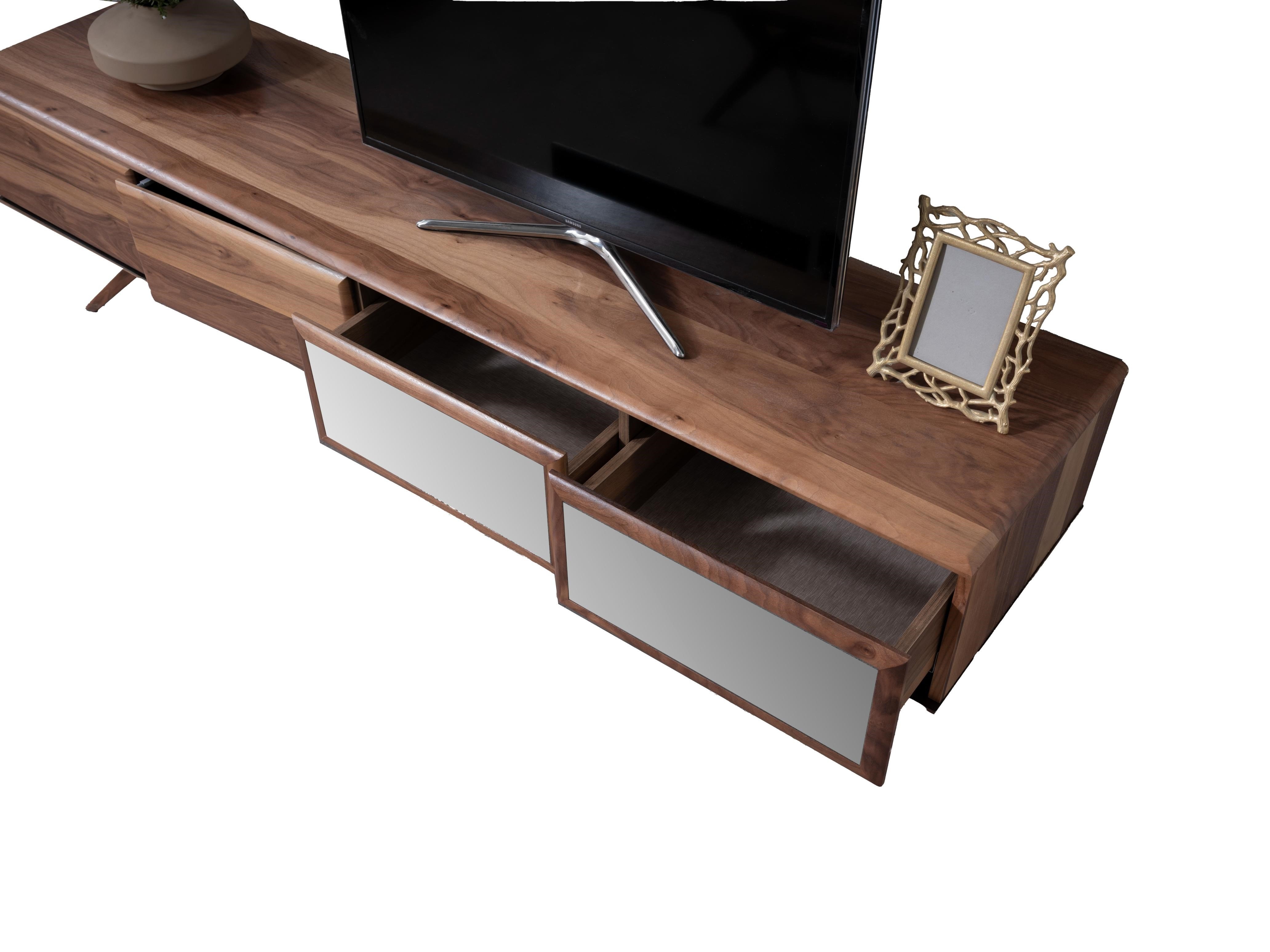 Dekorbizden Bugatti Tv Ünitesi