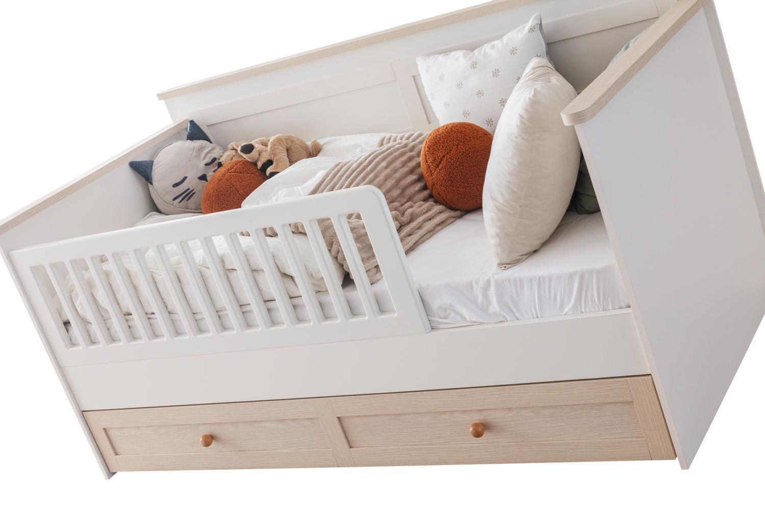 Dekorbizden Dünya Bebek Odası Takımı