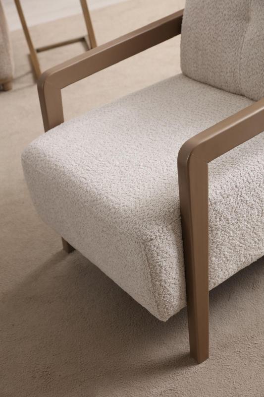 Dekorbizden Lina Berjer