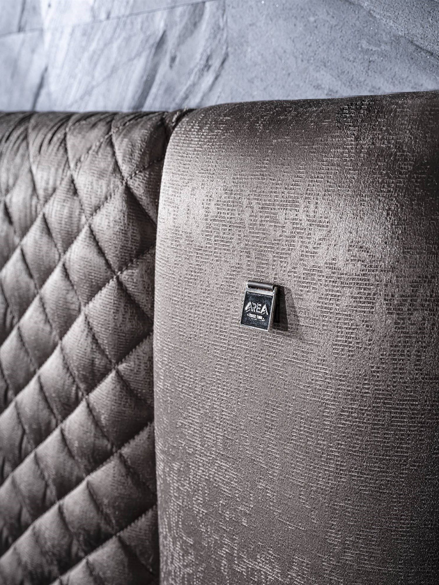 Dekorbizden Lion Karyola